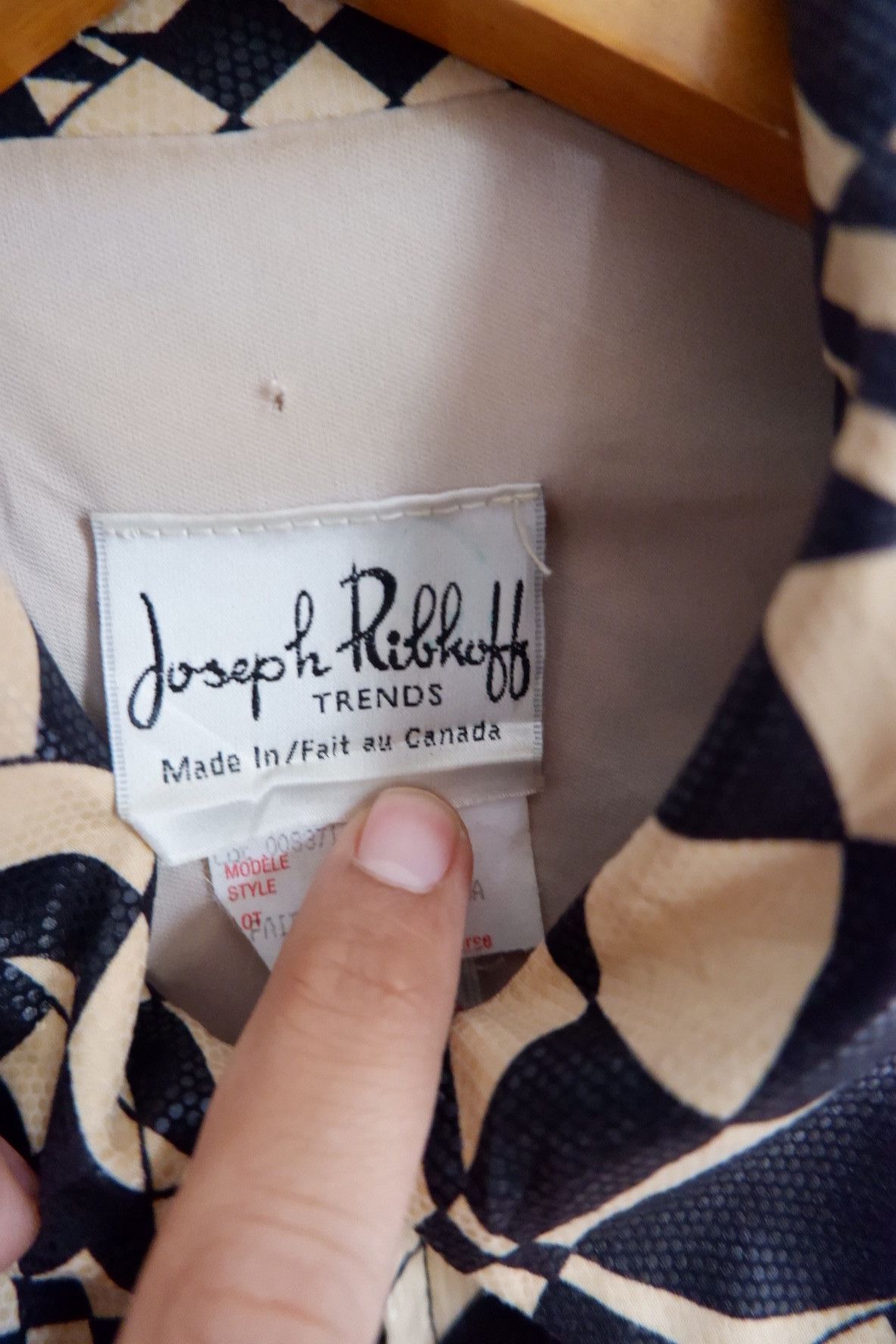 Joseph Ribkoff Y2K Joseph Ribkoff Psychedelic Checkerboard Cropped Top Size S / US 4 / IT 40 - 7 Thumbnail
