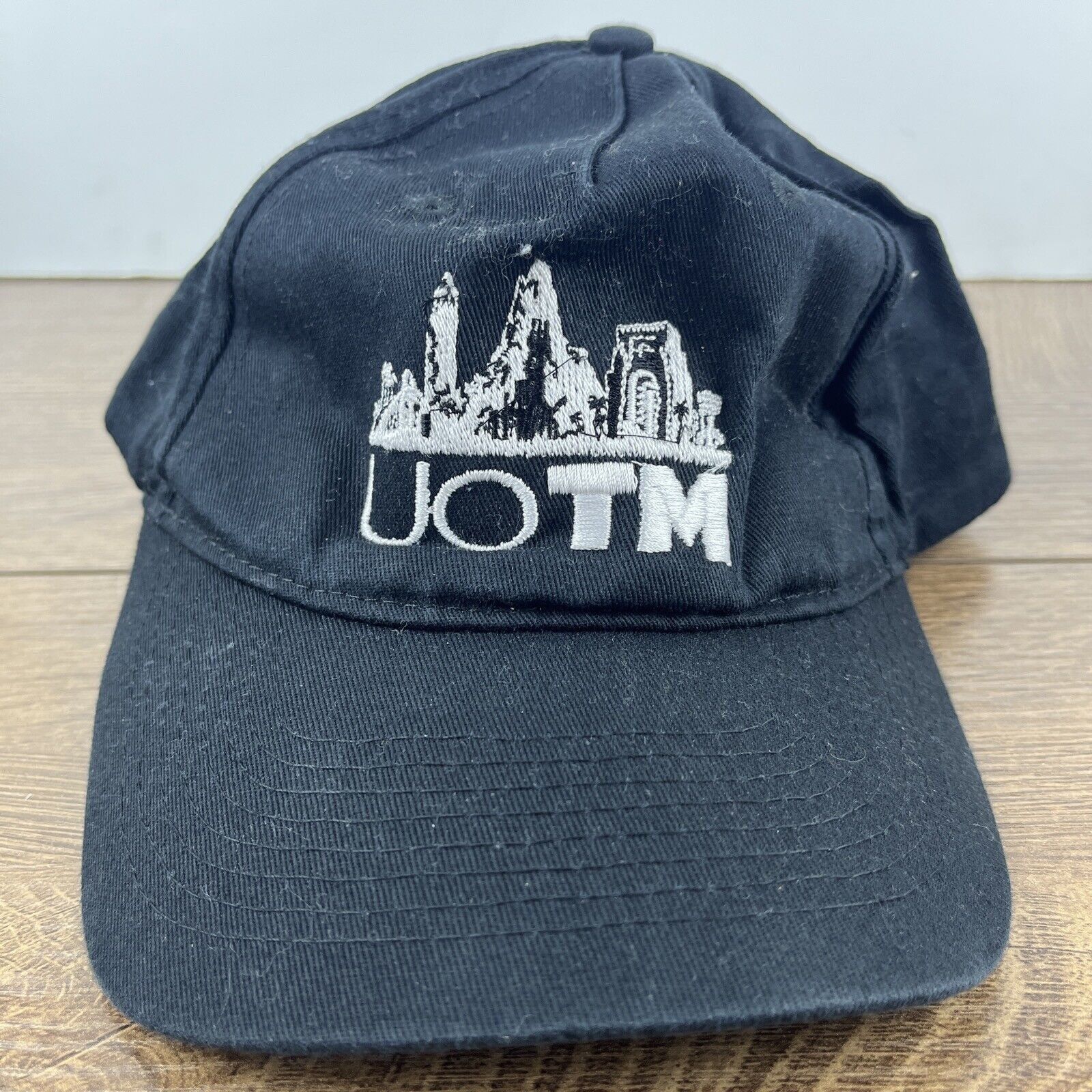 Other OUTM Hat OUTM Black Hat Adjustable Adult Size Hat Black Cap Size ONE SIZE - 2 Thumbnail