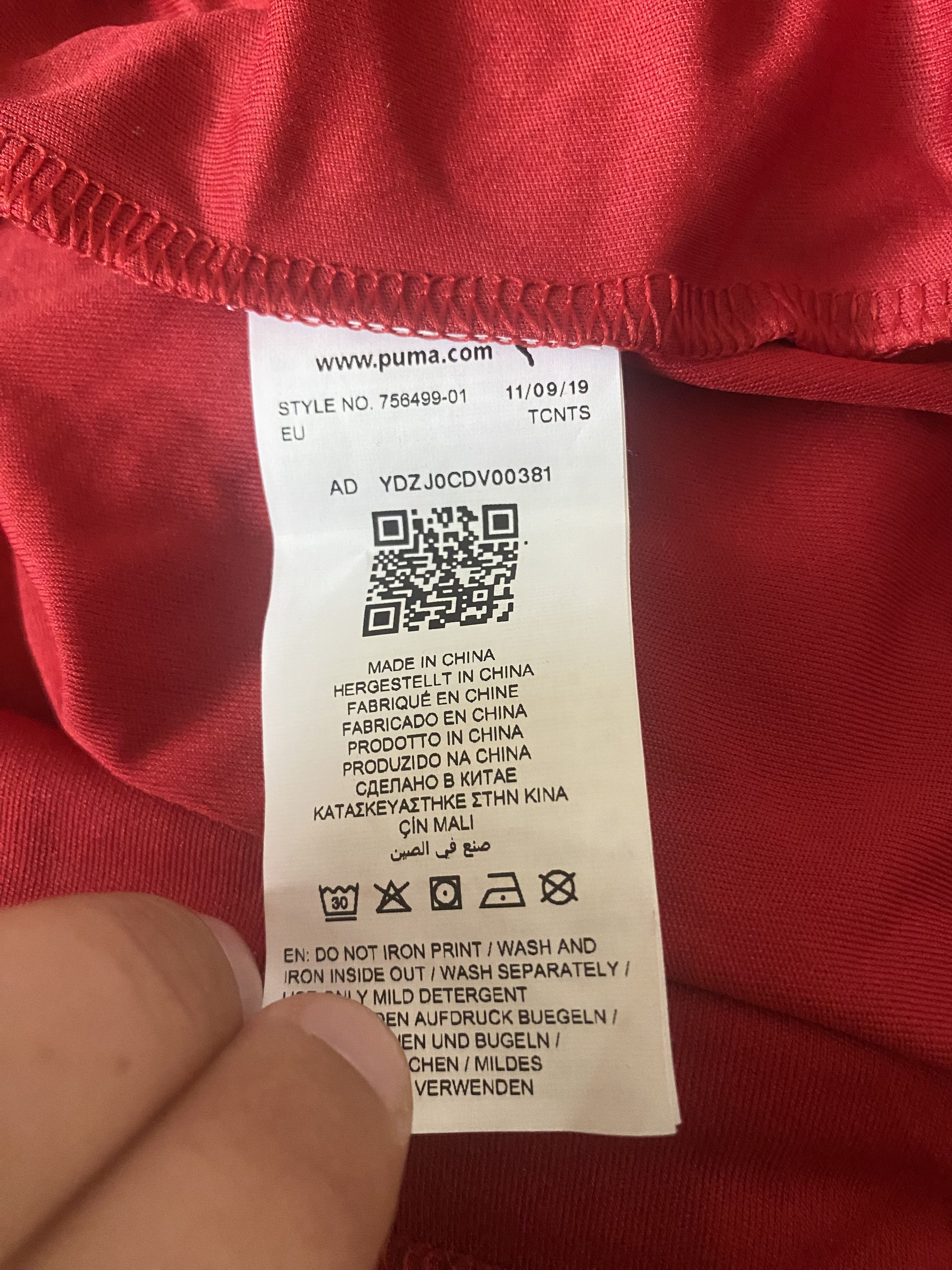 Puma CZECH REPUBLIC 2020 - 2022 Puma - M - NEW with tags - UNIQUE Size US M / EU 48-50 / 2 - 3 Thumbnail