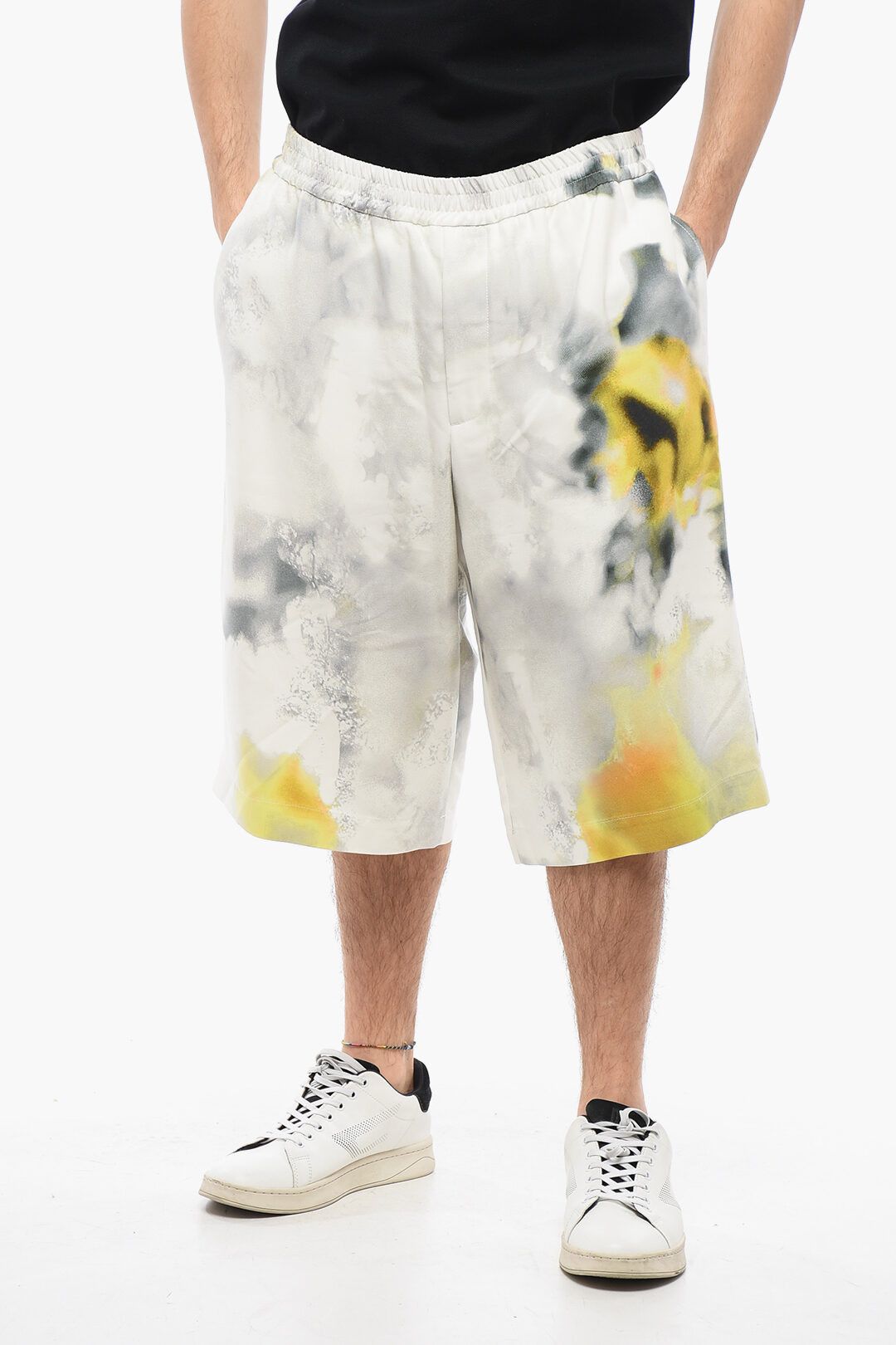 Alexander McQueen og1mm0925 Viscose Blurred Short in Multicolor Size US 34 / EU 50 - 1 Thumbnail