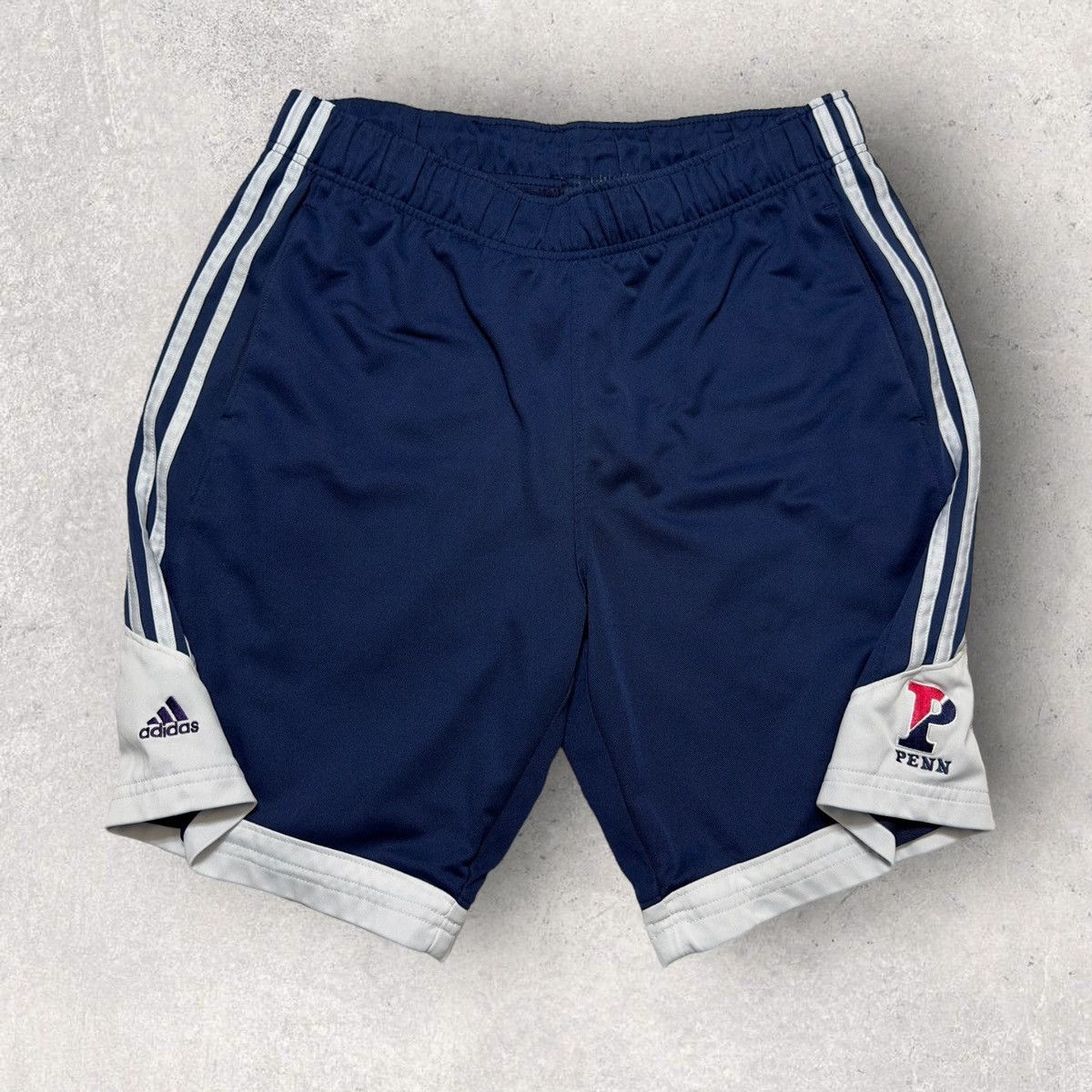 Adidas × NCAA Penn shorts Size US 32 / EU 48 - 1 Thumbnail
