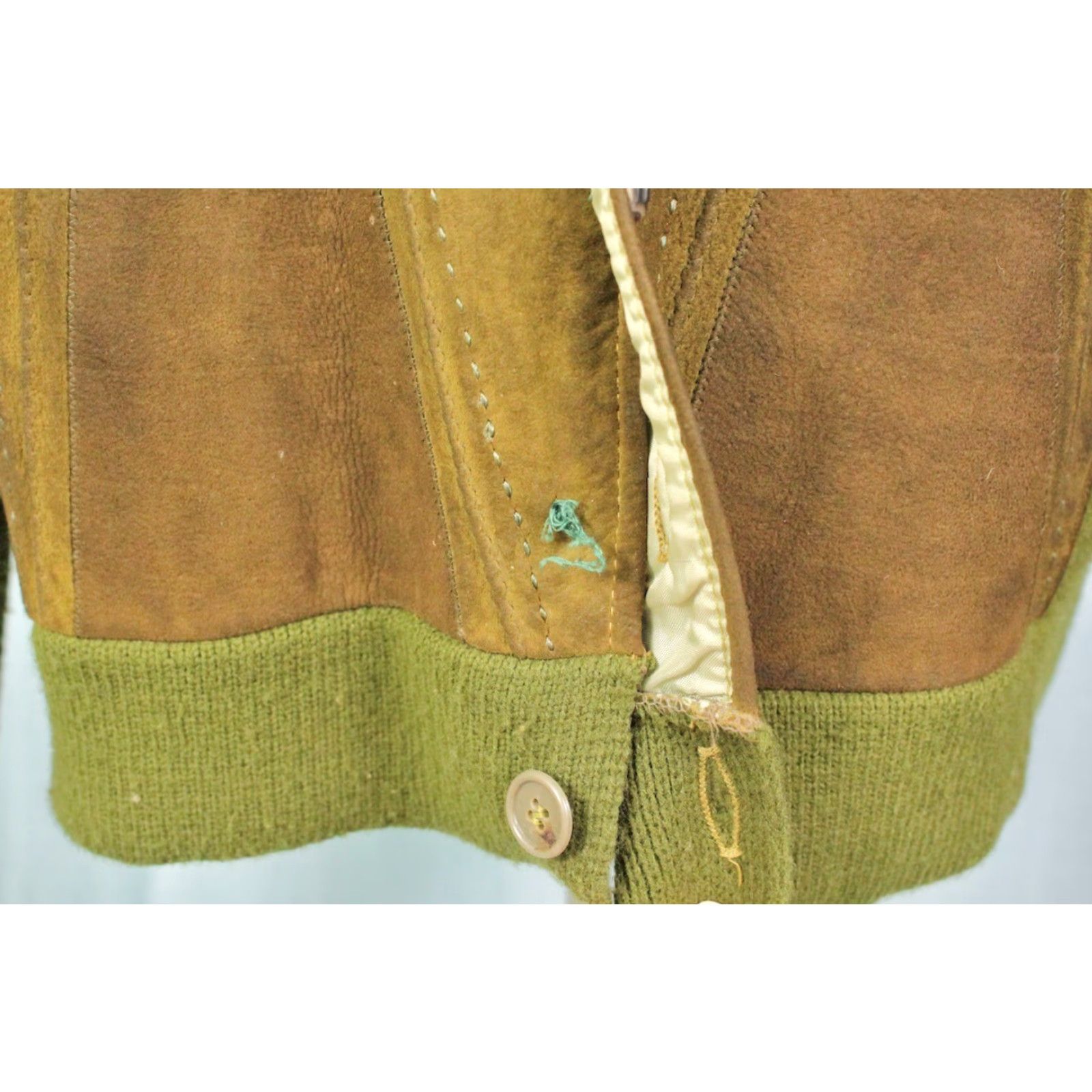 Vintage VTG 1960s Sweater Shirt Mens L Green Cardigan Acrylic Suede 50s 60s VTG 1960s Sweater Cardigan Mens L Green Brown Acrylic Suede Size US L / EU 52-54 / 3 - 7 Thumbnail