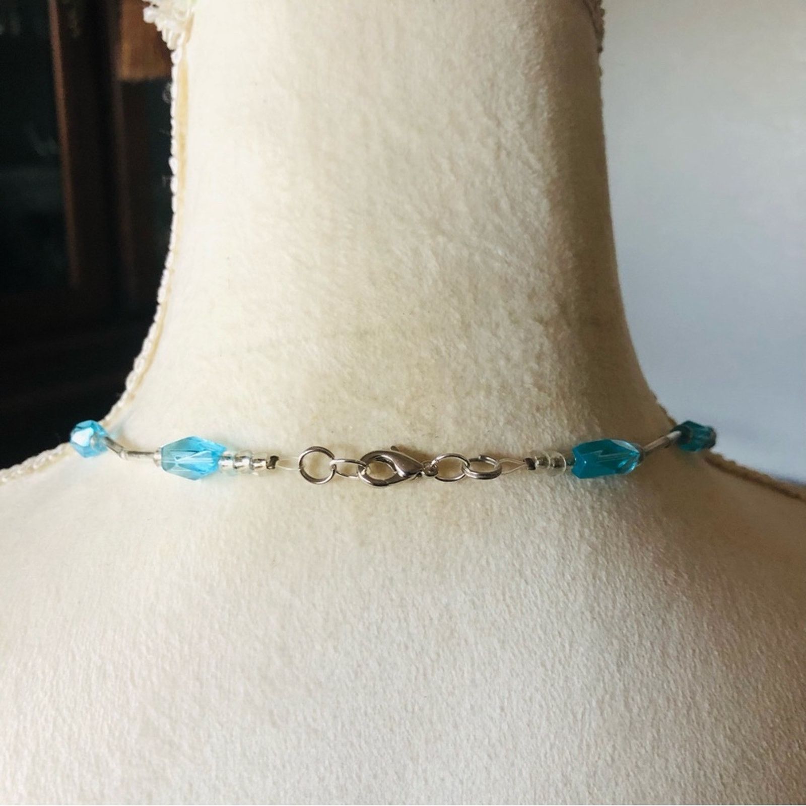 Handmade Hand crafted faceted blue glass beaded necklace Size ONE SIZE - 6 Thumbnail