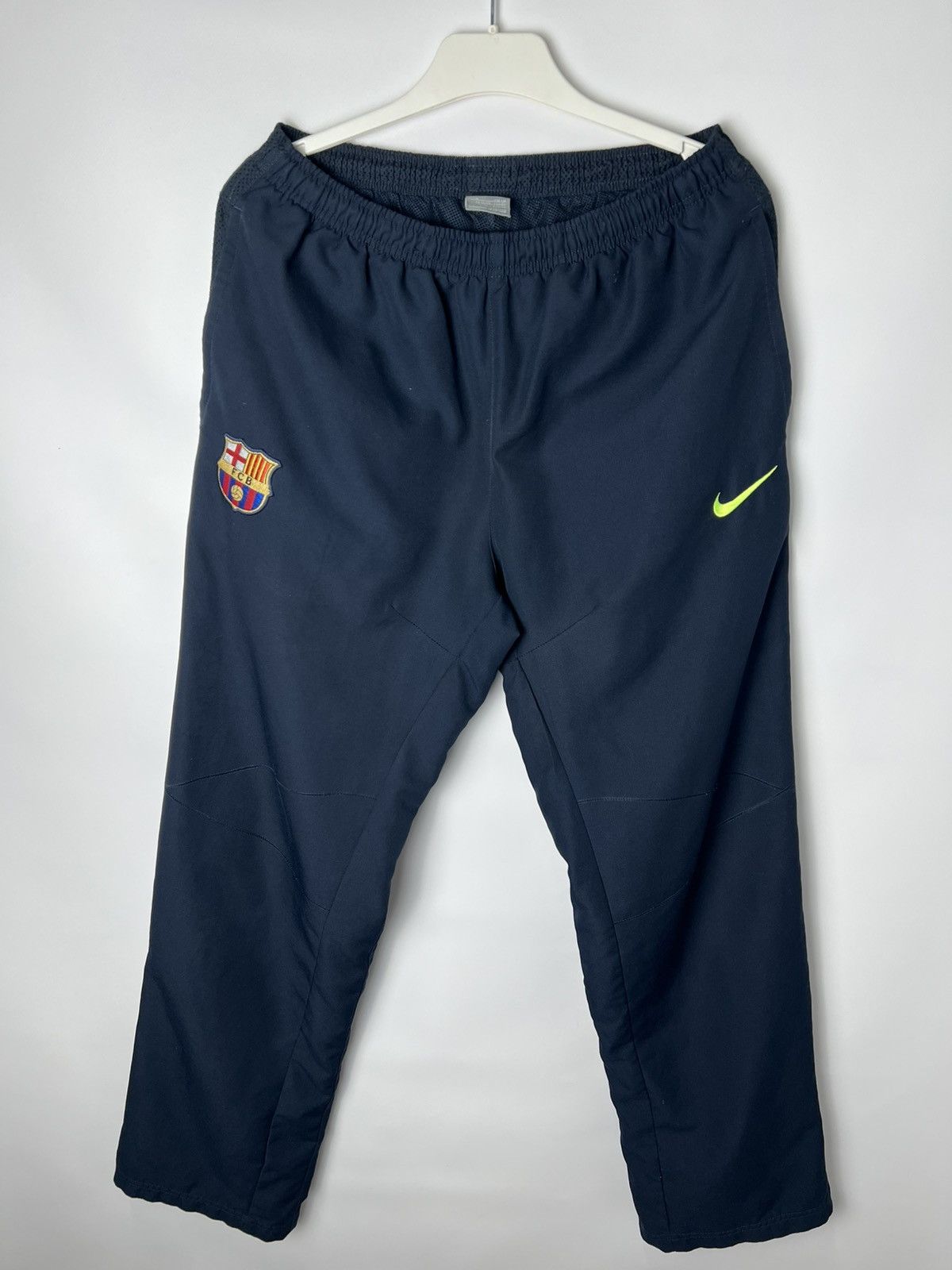 Nike Nike Pants Vintage Nike FC Barcelona Track Pants Size M Size US 32 / EU 48 - 1 Thumbnail
