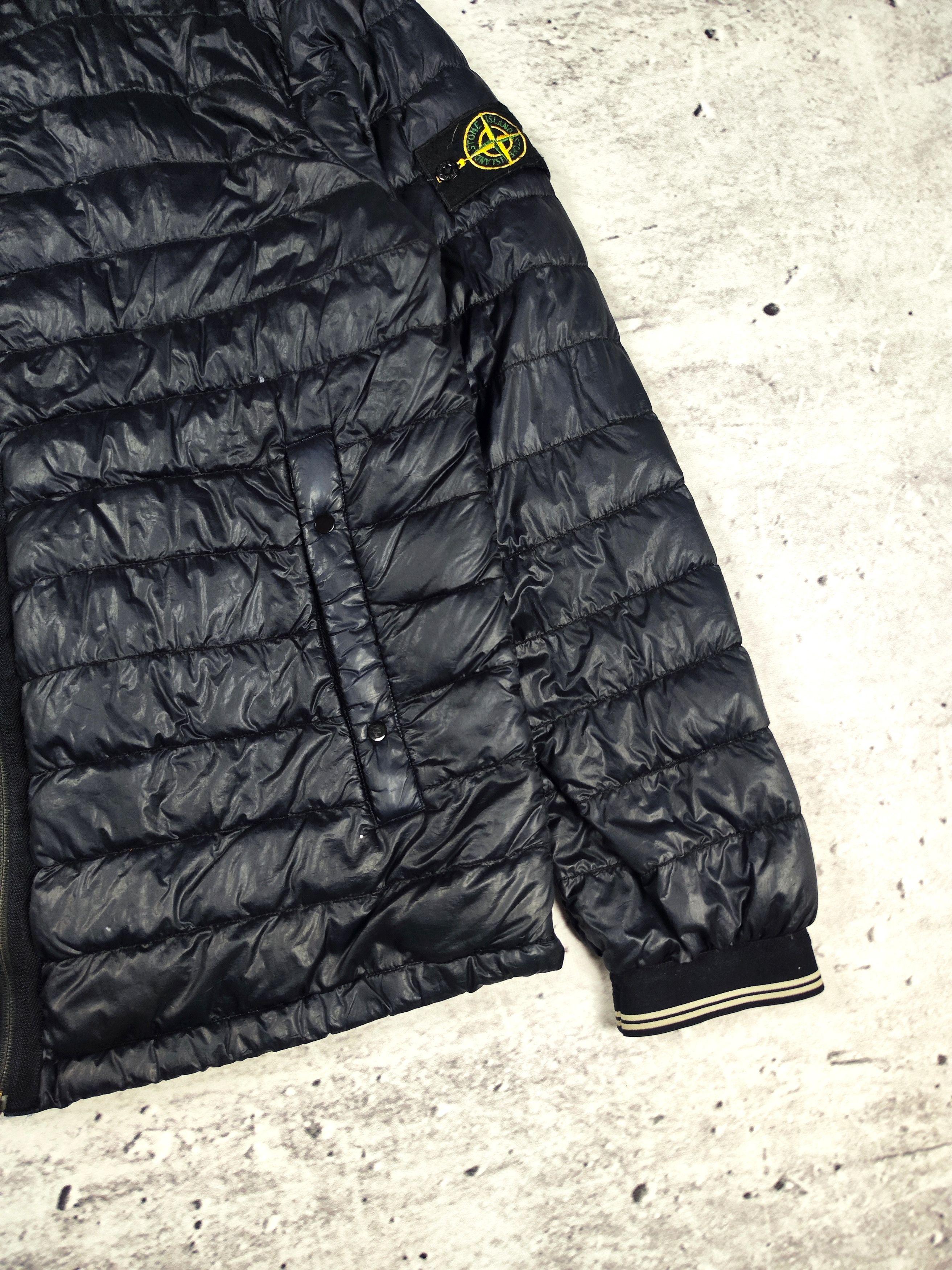Stone Island Garment Dyed Down_26 GR X SQM_N Jacket