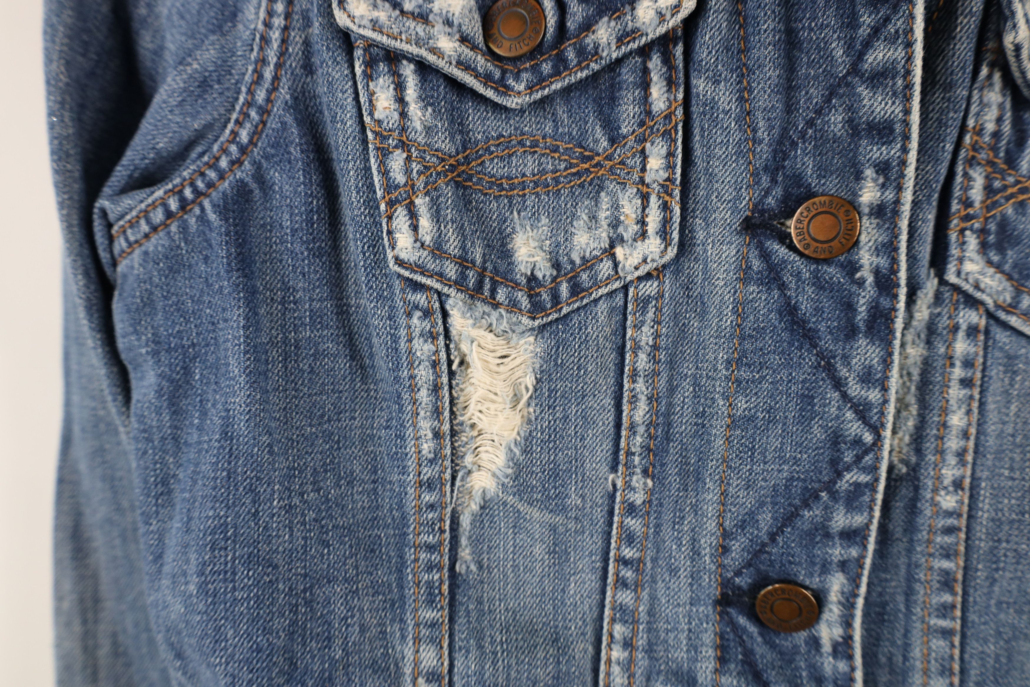 Abercrombie & Fitch × Vintage Vintage Y2K Abercrombie & Fitch Denim Jean Trucker Jacket Size S / US 4 / IT 40 - 7 Thumbnail