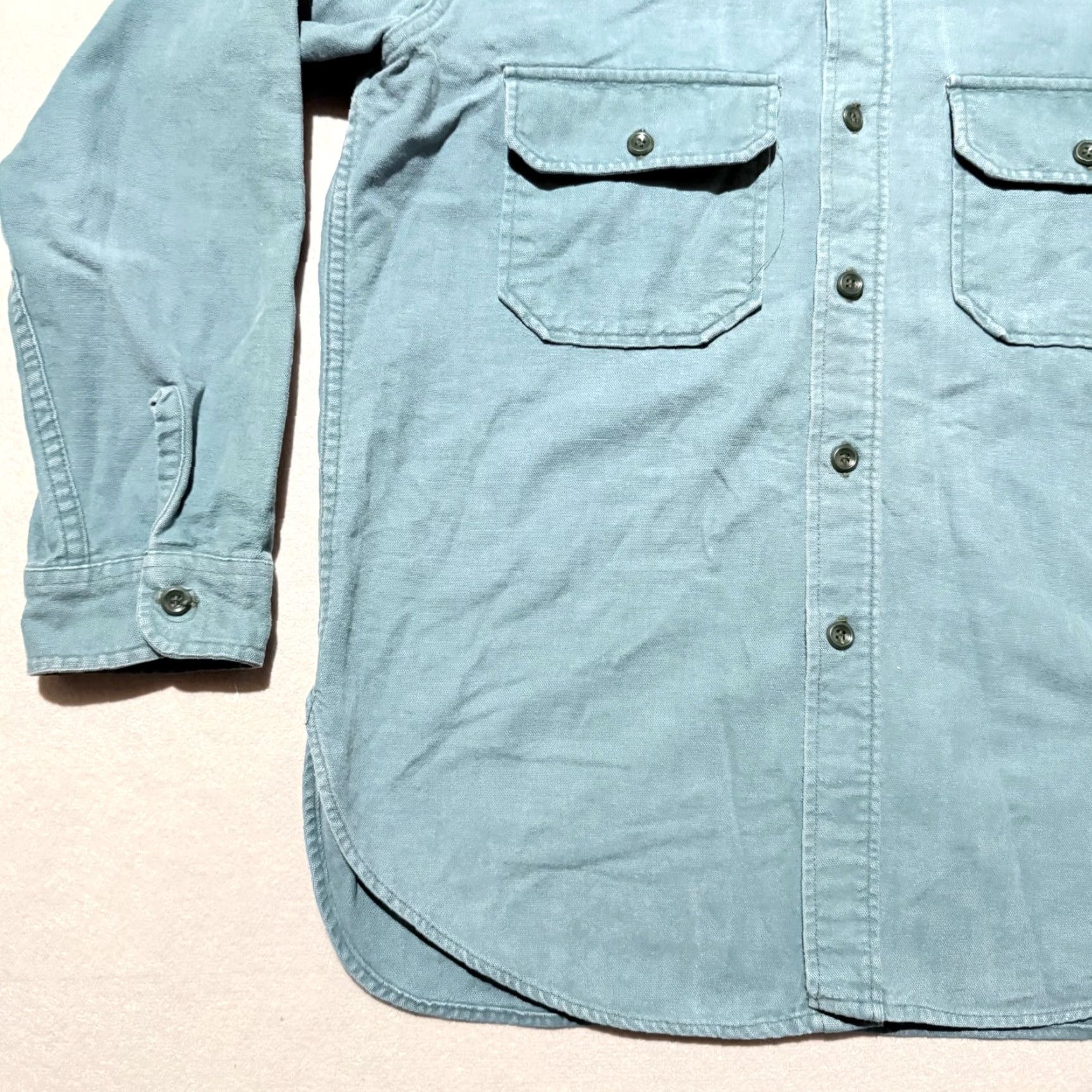 Vintage VINTAGE Woolrich Shirt Men Blue Patch Pockets Long Sleeve Button-Up Large Distressed Size US L / EU 52-54 / 3 - 5 Thumbnail
