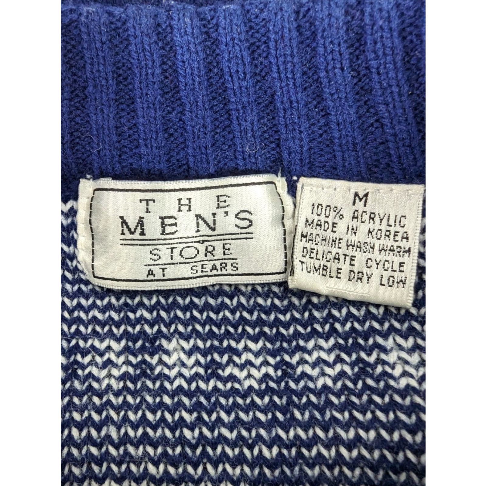 Vintage VINTAGE The Men's Store Sweater Shirt Mens Medium Blue Fair Isle Crewneck Pullover S11 Size US M / EU 48-50 / 2 - 4 Thumbnail