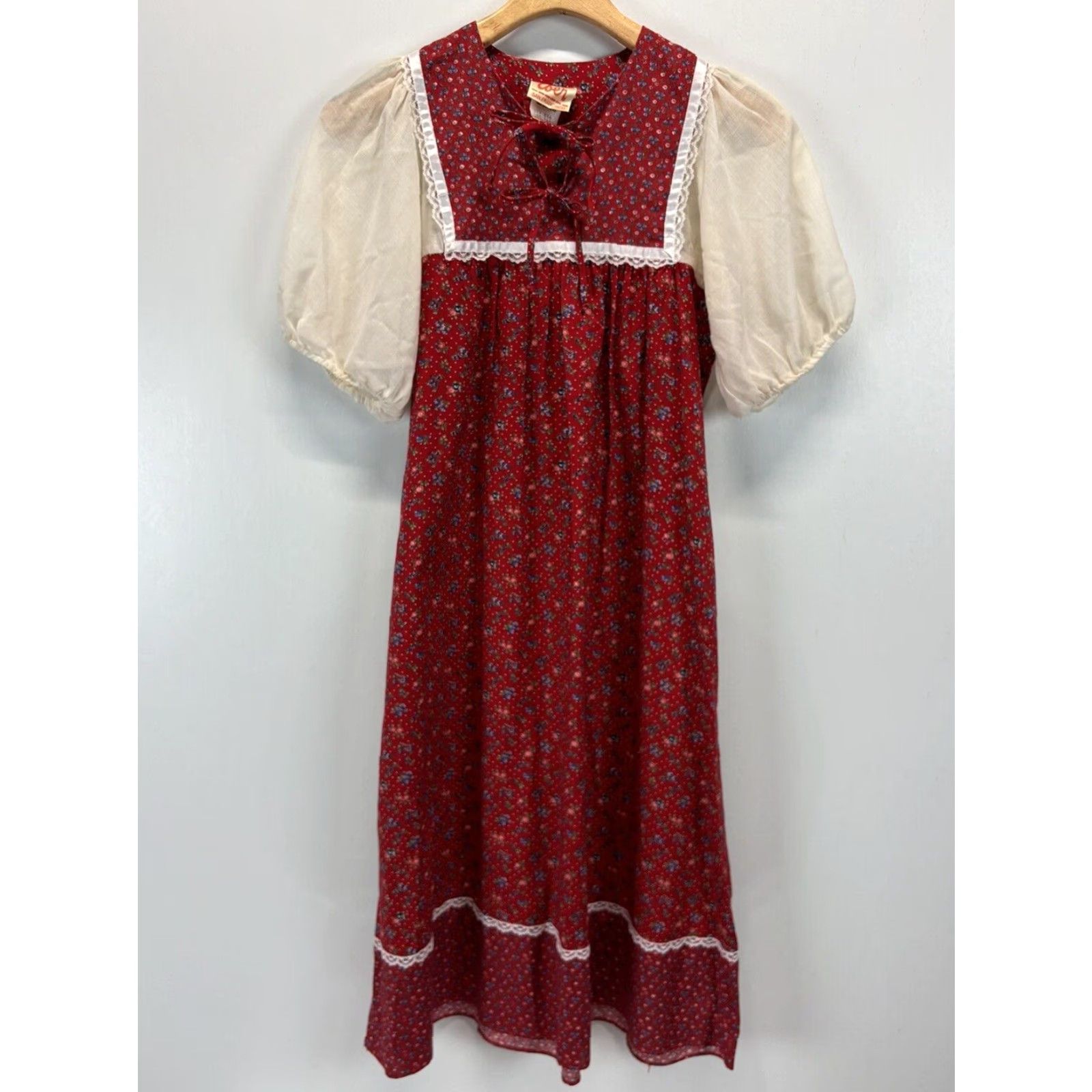 Vintage VINTAGE Eber San Francisco Prairie Floral Dress Set Girls Size 7 Red Cotton 1980s Size ONE SIZE - 2 Thumbnail
