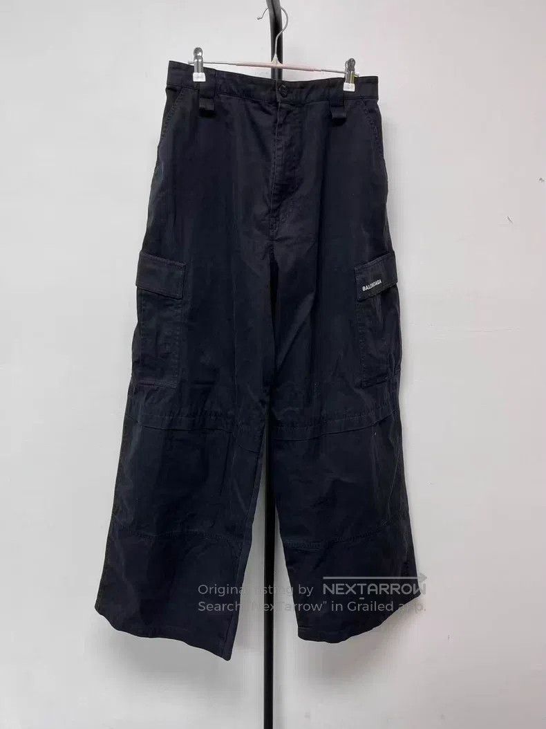Balenciaga Balenciaga size M Paper Texture Cotton Twill Work Pants Size US 27 - 1 Thumbnail