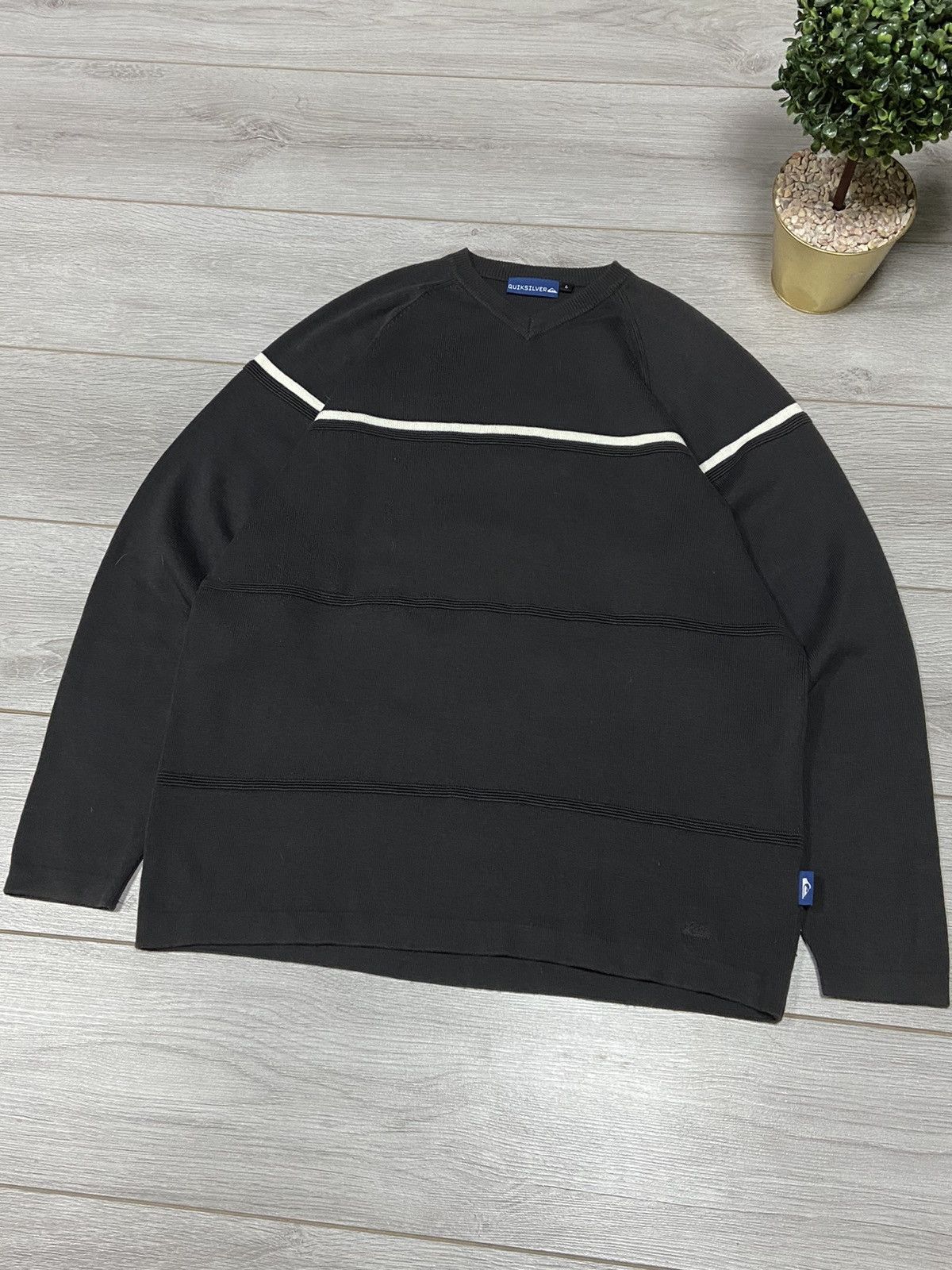 Quiksilver Quiksilver sweater surf vintage Size US L / EU 52-54 / 3 - 3 Thumbnail