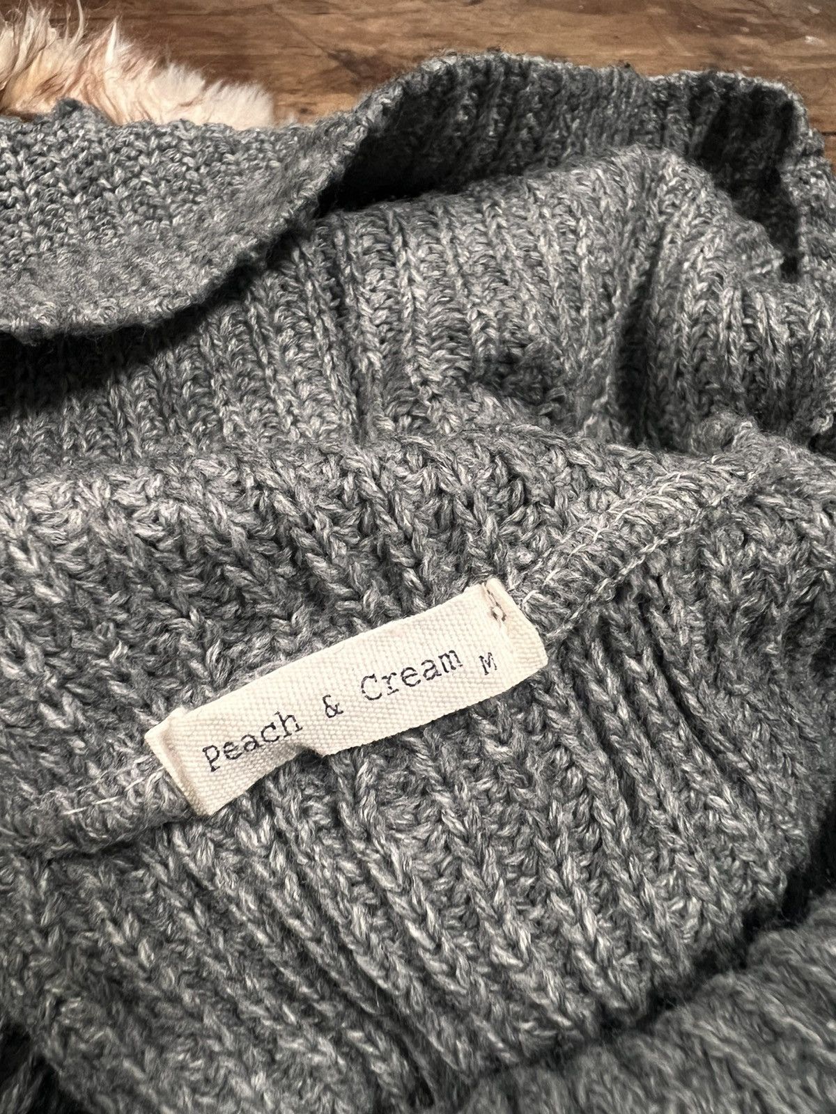 Edition Japan Peach & Cream Fur Hood Size ONE SIZE - 9 Thumbnail