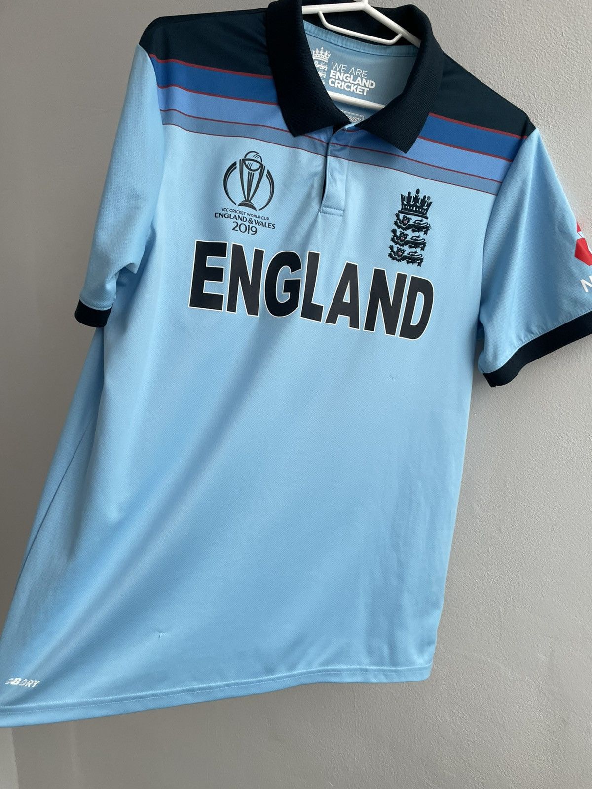 New Balance New Balance England Cricket World Cup 2019 Football Jersey Size US S / EU 44-46 / 1 - 9 Thumbnail