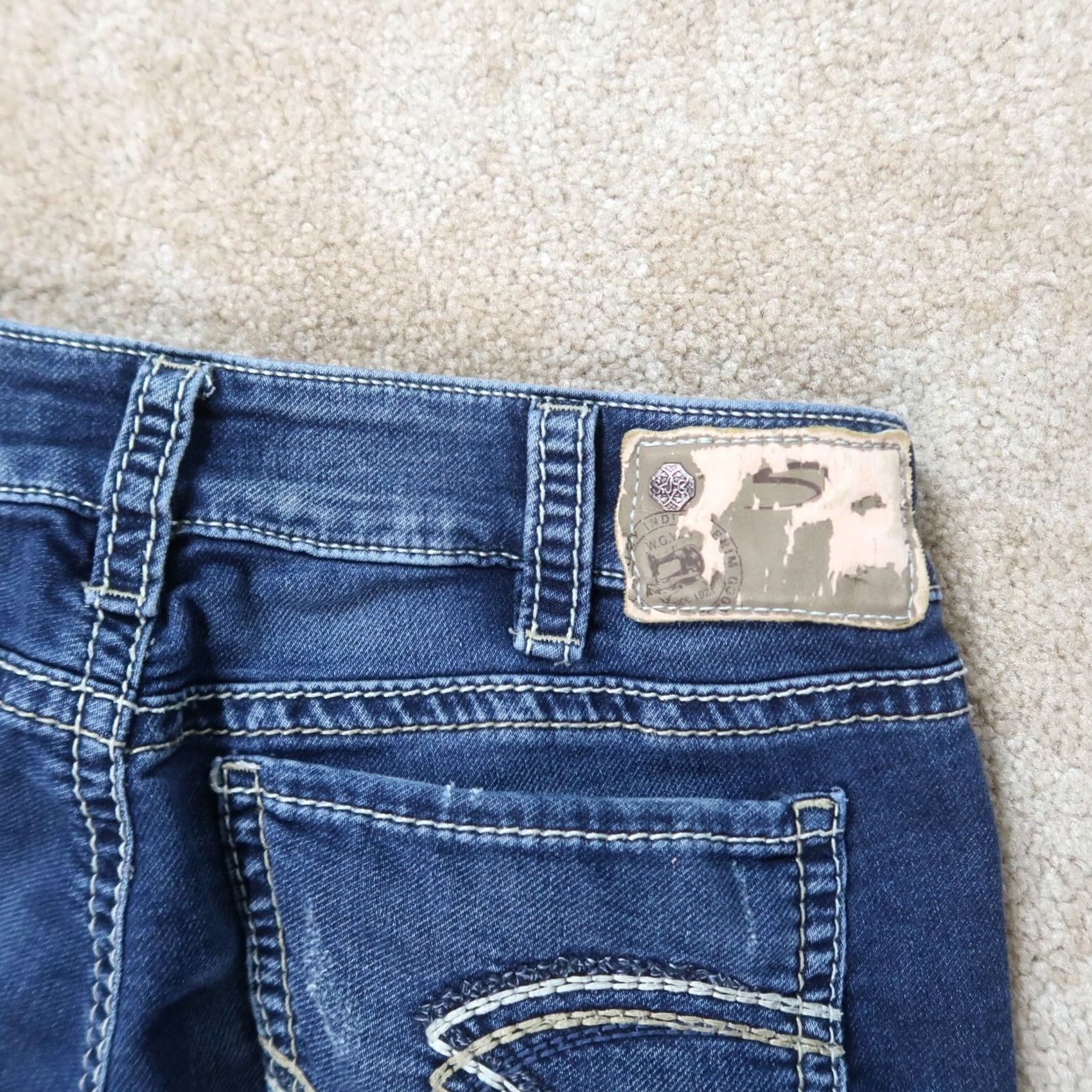 Silver Jeans Co. VINTAGE? No. Size 24" / US 00 / IT 34 - 6 Thumbnail