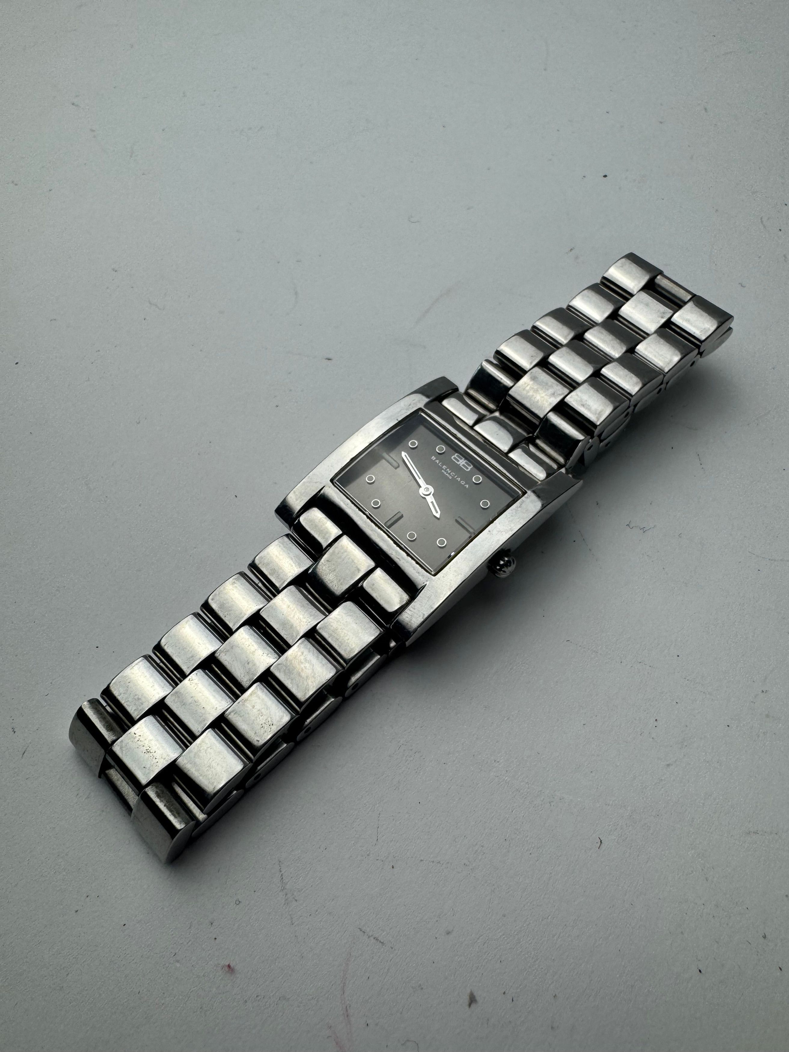Balenciaga Vintage Steel Watch Silver Size ONE SIZE - 1 Thumbnail