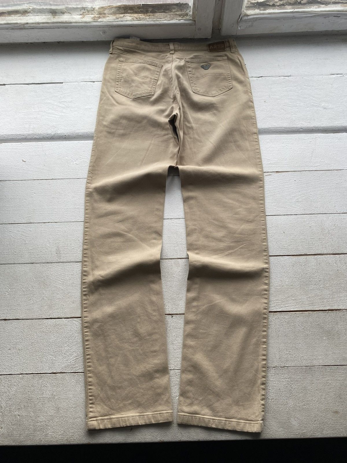 Armani Retro Luxury 90s AJ Armani Jeans Thommer Slim Beige Pants Size US 31 - 10 Thumbnail