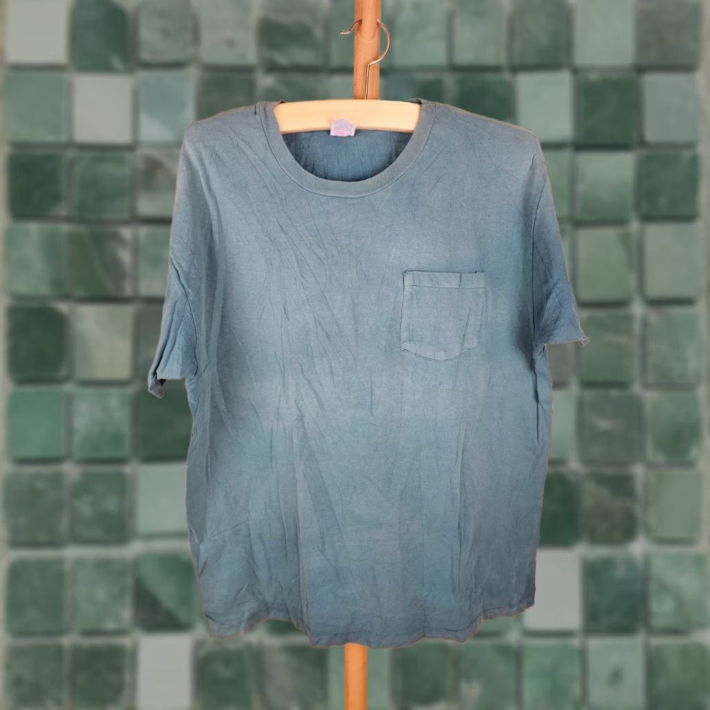 Hanes VINTAGE Hanes GREEN GRADIENT SUN FADE ONE POCKET SINGLE STITCH T-SHIRT SZ XL SHIRT Mens XS? Size US XL / EU 56 / 4 - 1 Thumbnail