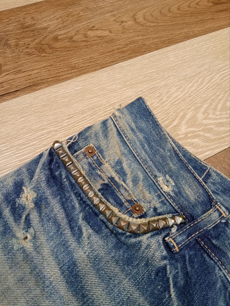 Hysteric Glamour HYSTERIC GLAMOUR KINKY BLUE DISTRESSED SELVEDGE DENIM JEANS Size US 30 / EU 46 - 9 Thumbnail