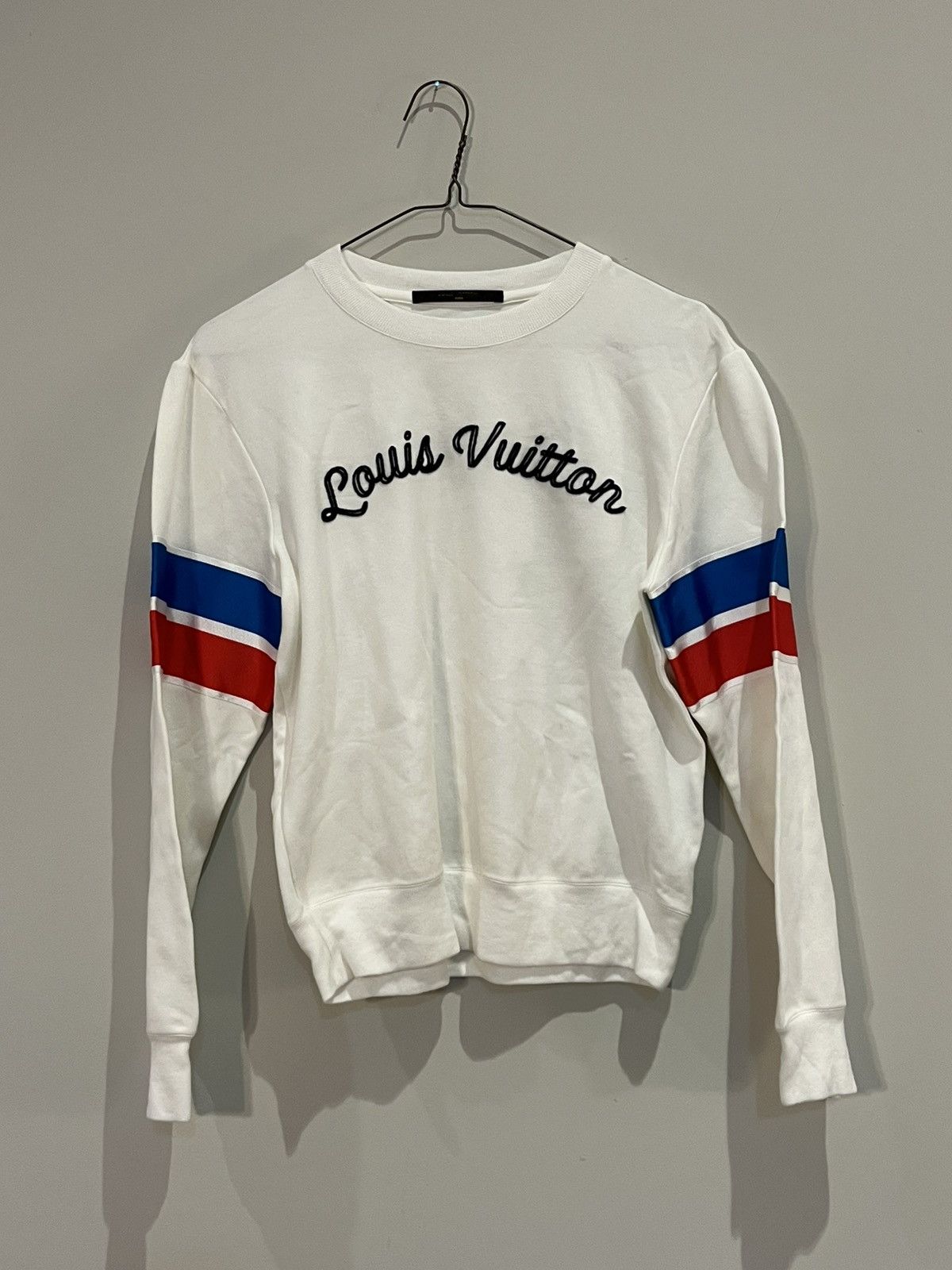 Louis Vuitton Louis Vuitton white sweatshirt with racing stripes Size US XXS / EU 40 - 2 Thumbnail