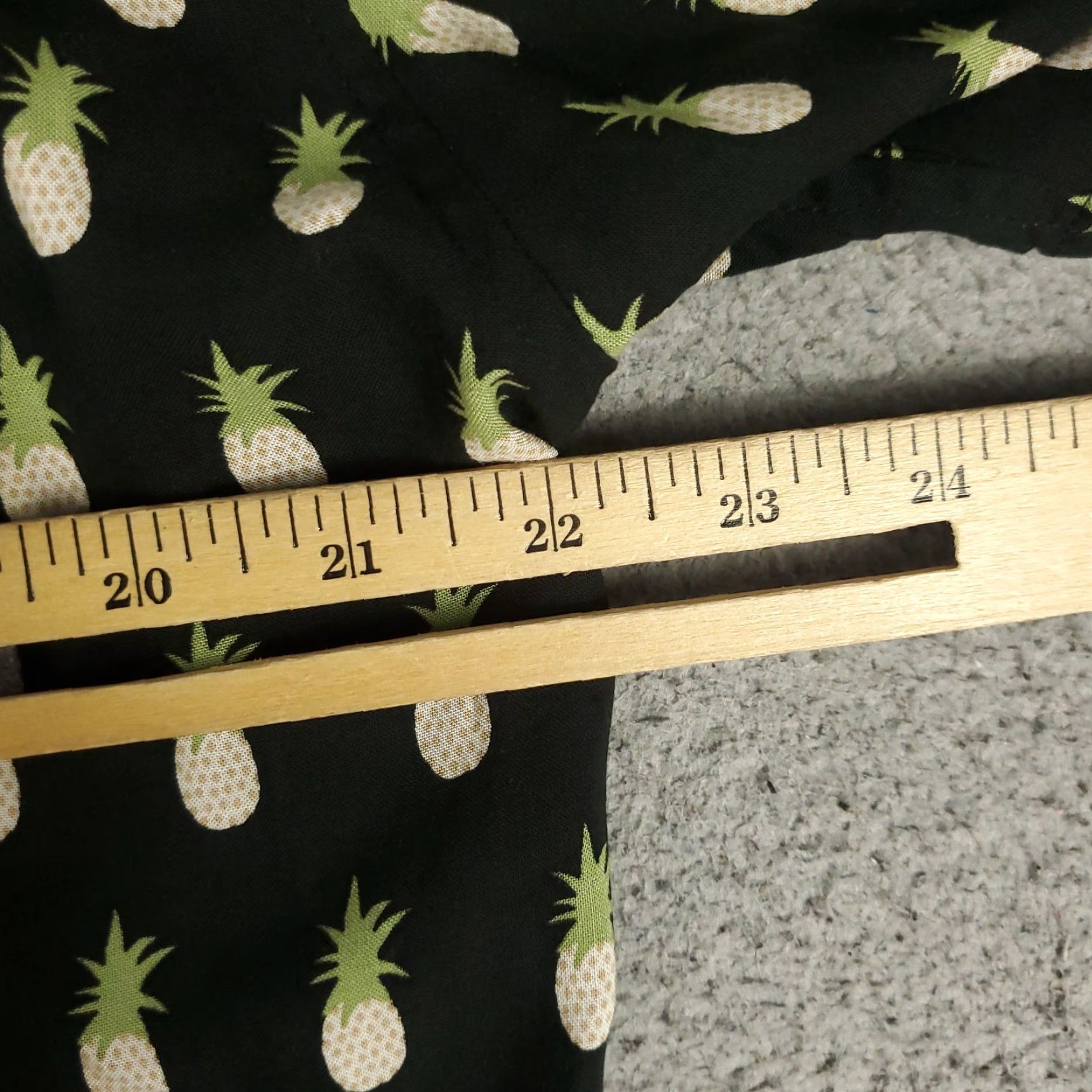 Vintage VINTAGE Kenny Flowers Hawaiian Shirt Mens Large Short Sleeve Button Up Rayon Geometric Black Summer Casual Size US L / EU 52-54 / 3 - 6 Thumbnail