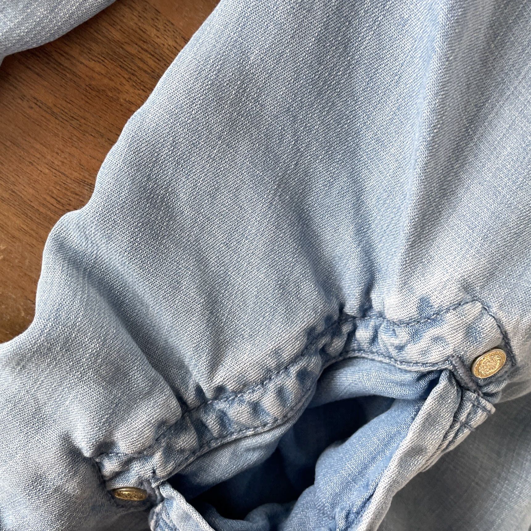 Vintage Chico's Cardigan Women's Blue Chambray Open Front Roll Tab Sleeve Size 4 US 0 4 Lyocell Sweater Regular Size S / US 4 / IT 40 - 5 Thumbnail