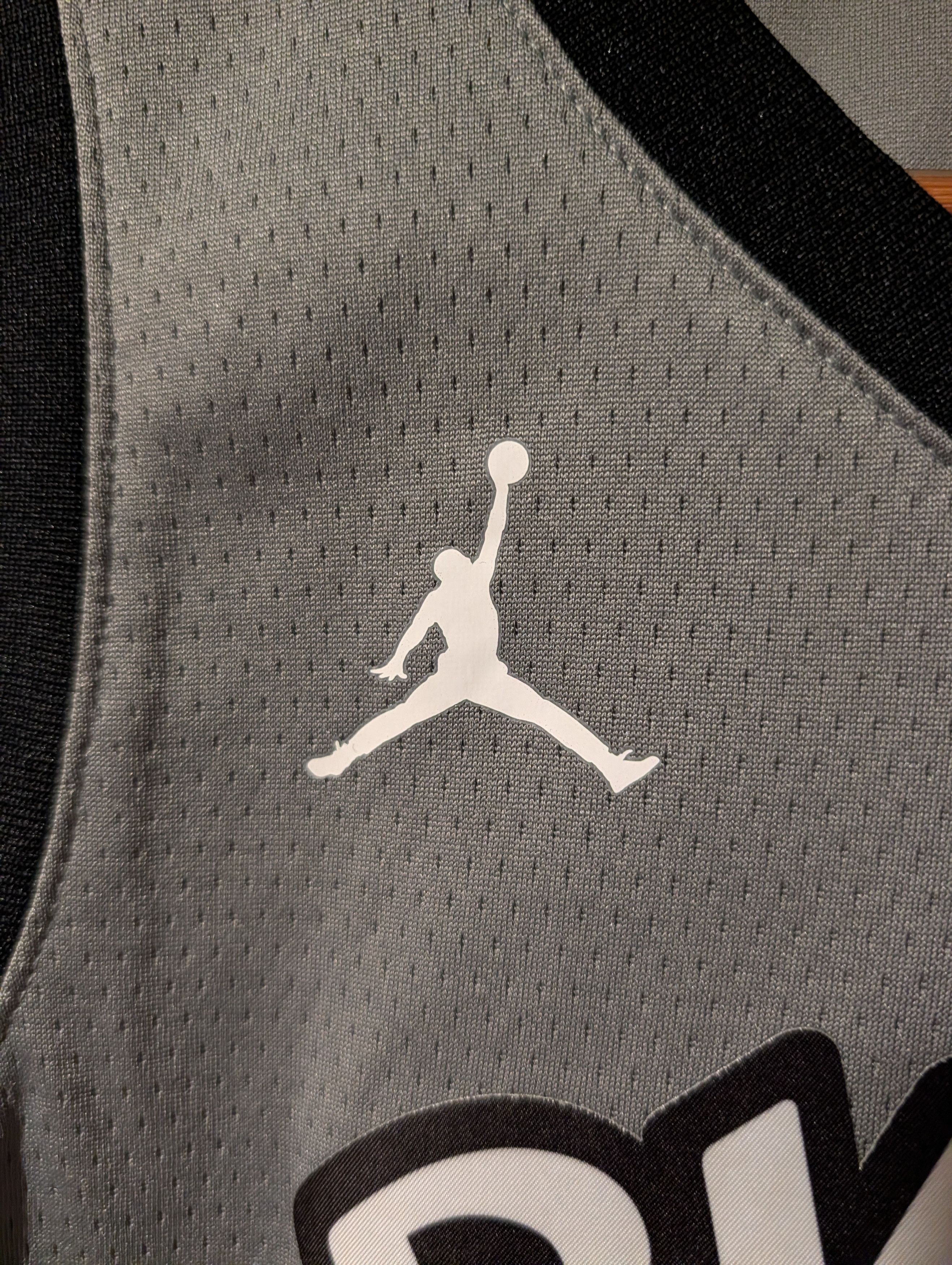 Jordan Brand Jordan Brooklyn Nets Kyrie Irving #11 Basketball Jersey Size US M / EU 48-50 / 2 - 7 Thumbnail