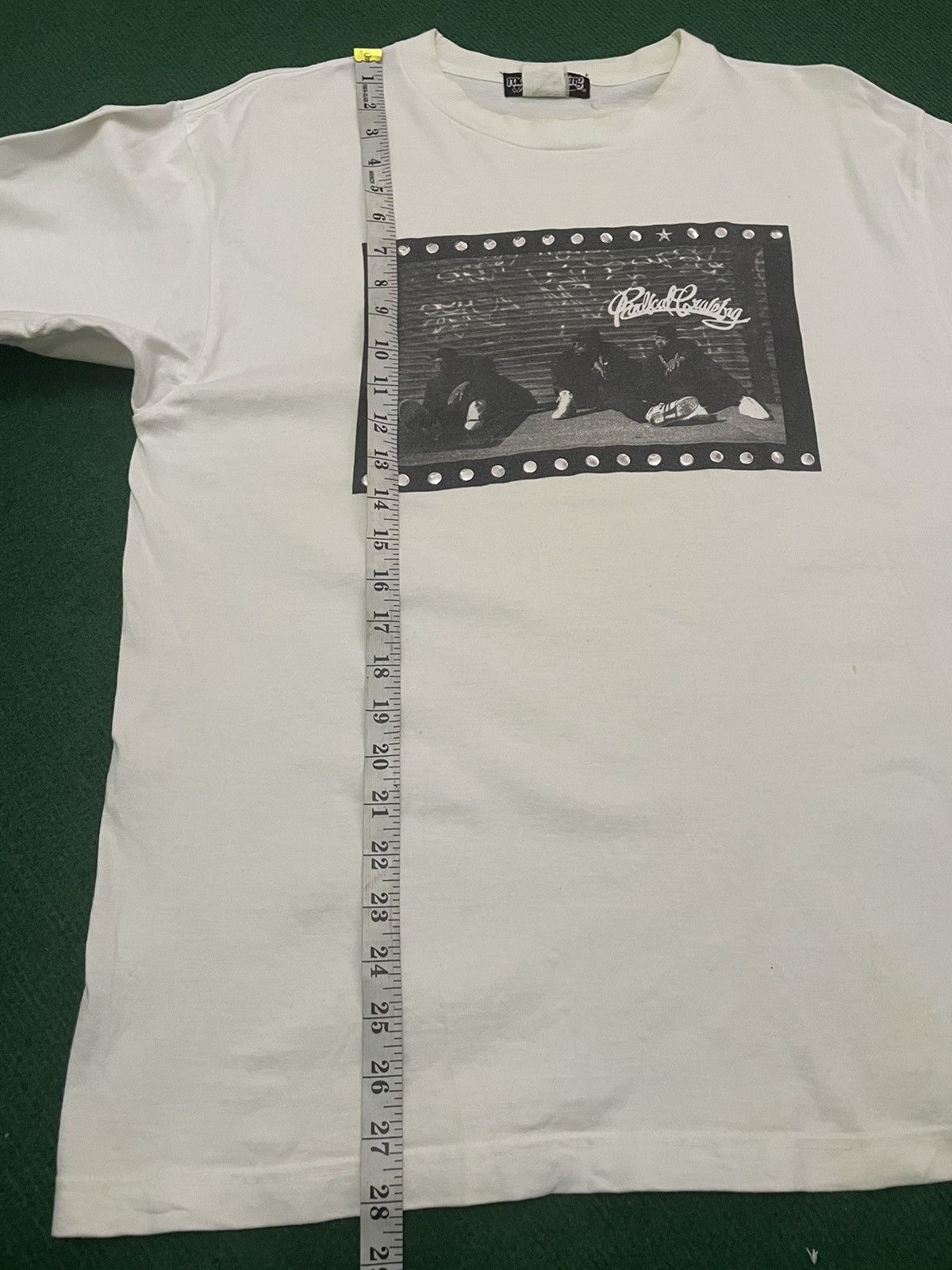 Band Tees Vintage Radical Cruising Rappers Singer Printed Size US L / EU 52-54 / 3 - 10 Thumbnail