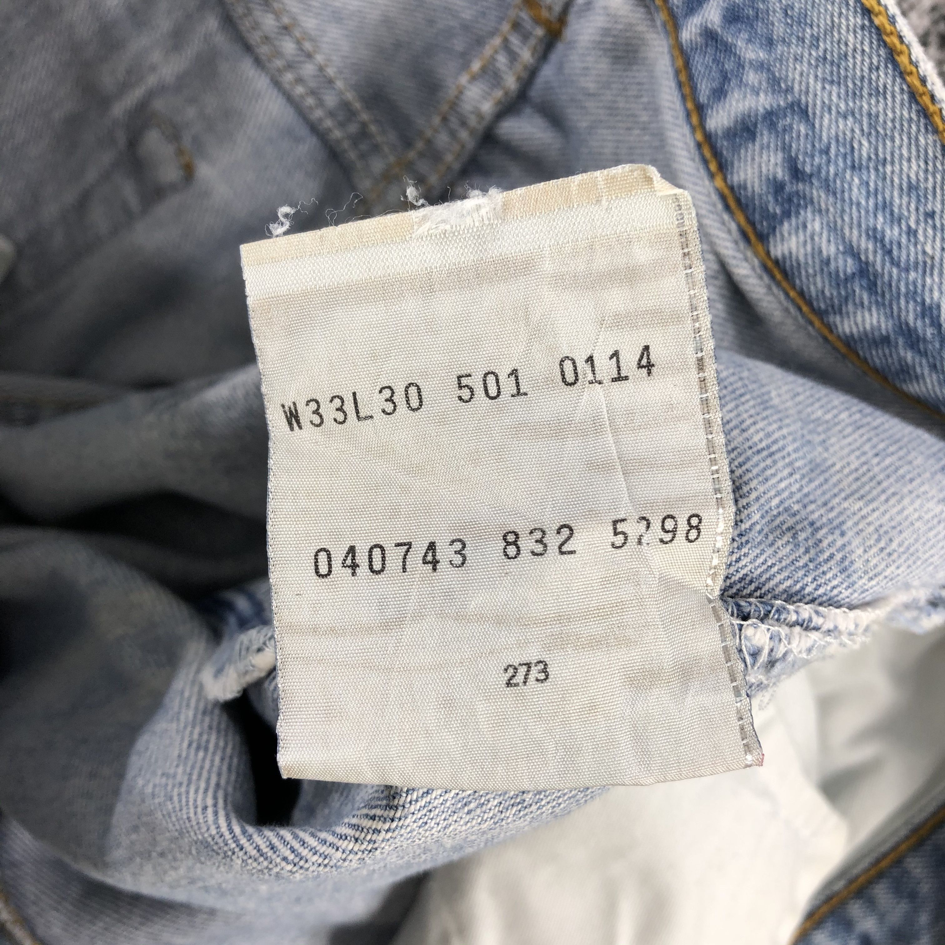 Levi's Vintage 90s Levi's 501 Jeans Distressed Denim KJ837 Size US 32 / EU 48 - 14 Thumbnail
