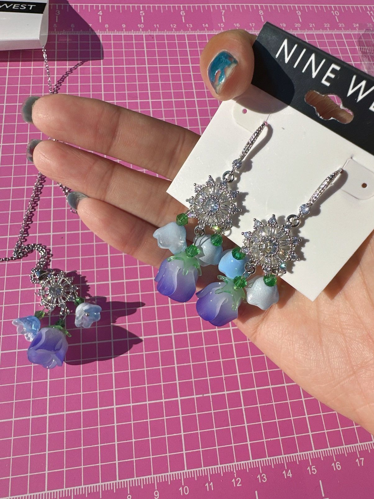 Nine West Nine West 2pc set necklace + earring blue gradient Morning G Size ONE SIZE - 8 Thumbnail