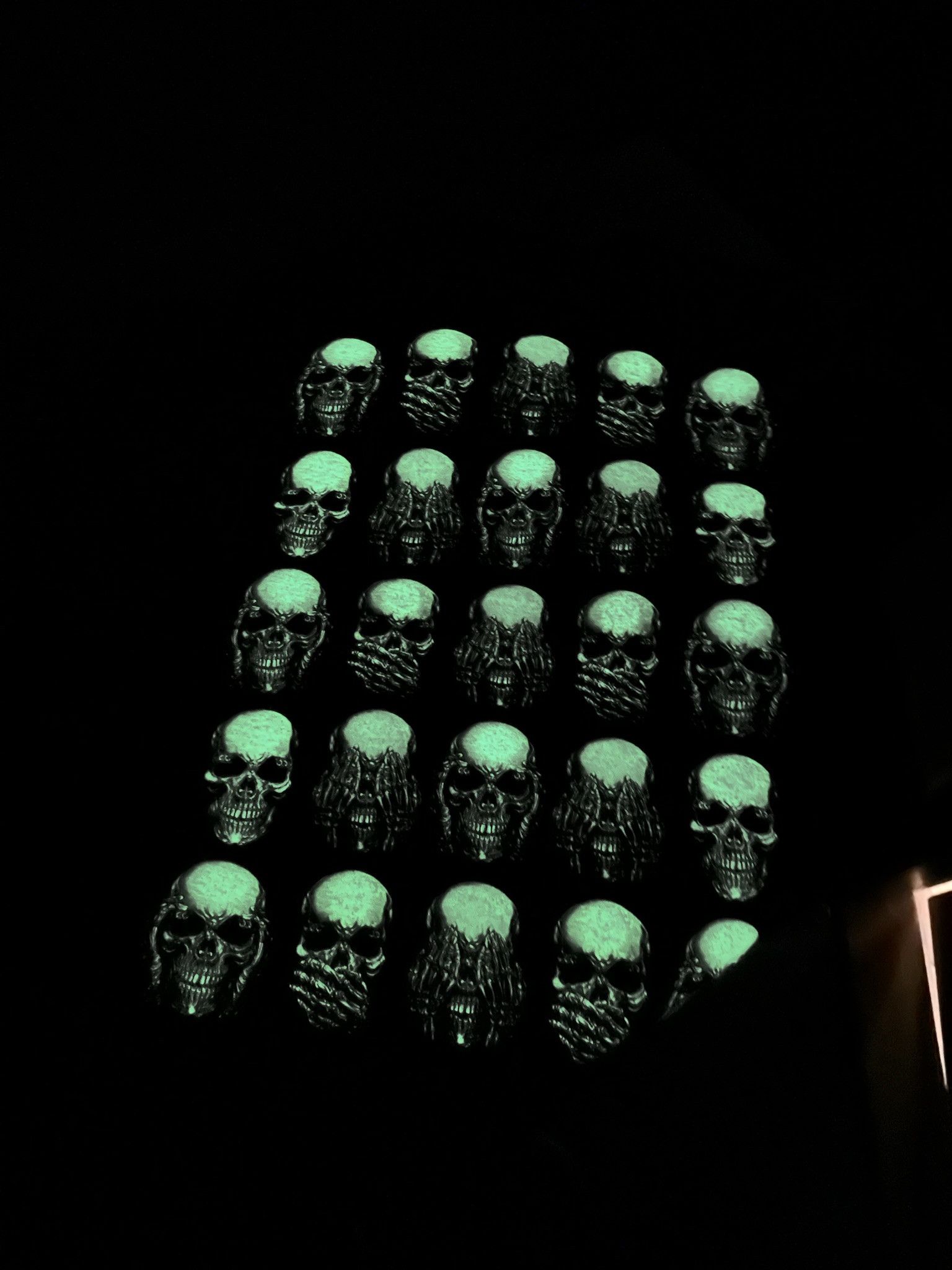 Vintage Skull Tshirt liquid blue style Size US L / EU 52-54 / 3 - 3 Thumbnail