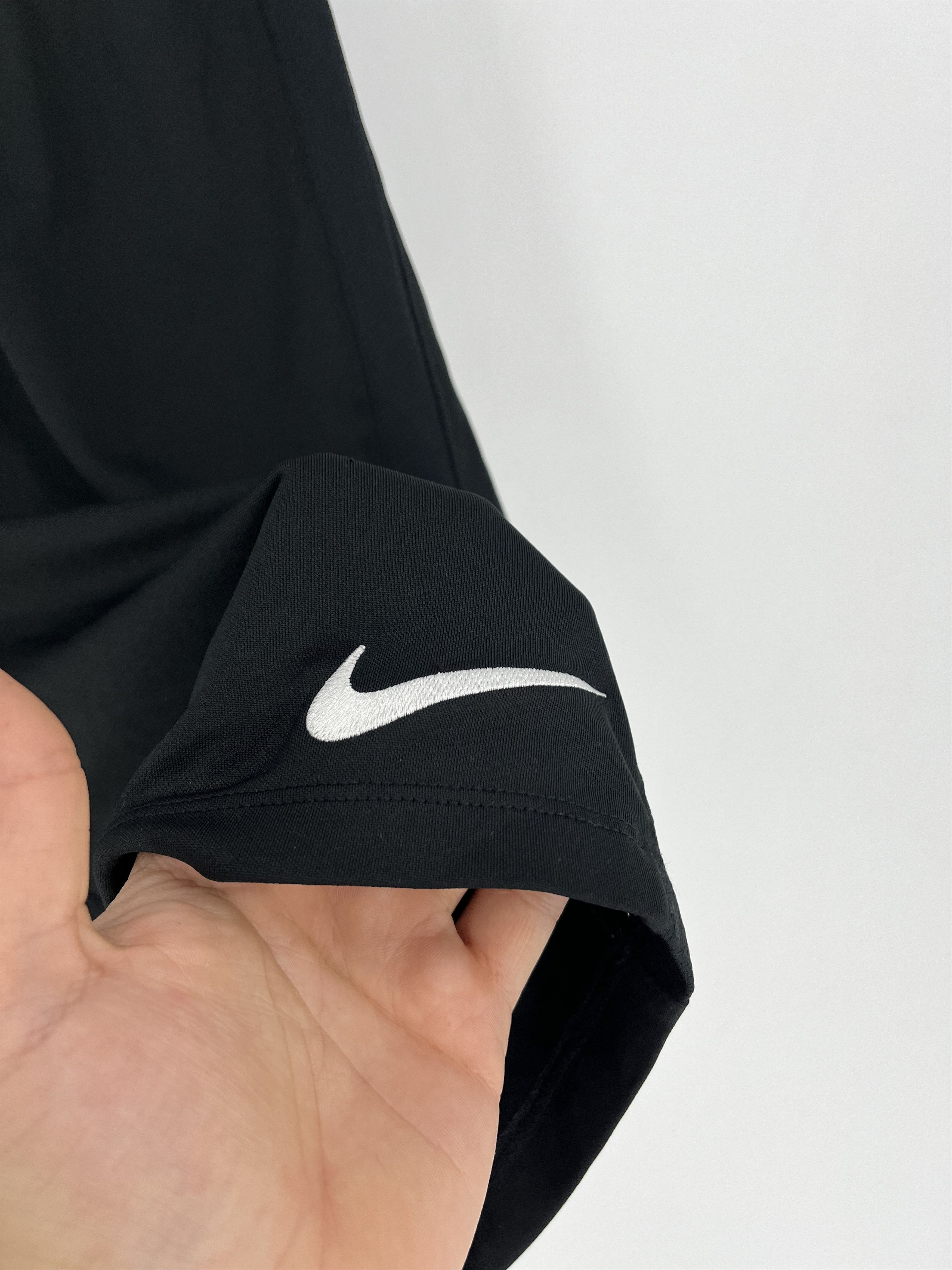 Nike × Vintage Vintage Nike Swoosh Logo Shorts Travis Style Dri-Fit Size US 32 / EU 48 - 5 Thumbnail