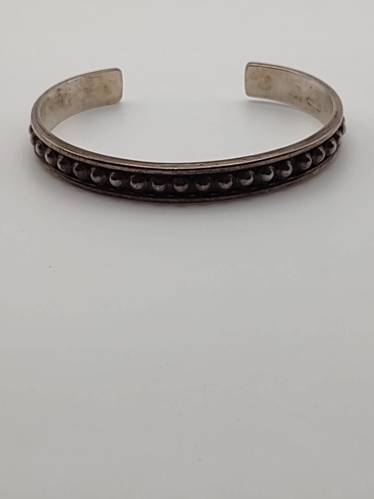 The Unbranded Brand Heavy Sterling Silver Cuff Bracelet 20.7g Oxidized Size ONE SIZE - 1 Thumbnail