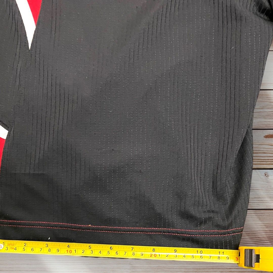 Nike × Vintage Vintage Nike Bred Basketball Shorts L Size US 34 / EU 50 - 6 Thumbnail