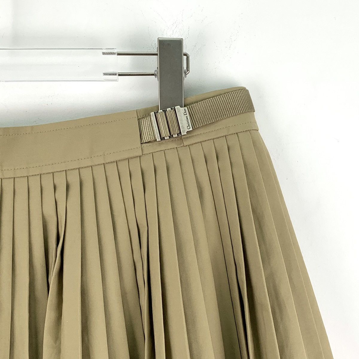 Dior Dior Khaki Pleated Mini Skirt K26WX Size 28" / US 6 / IT 42 - 3 Thumbnail