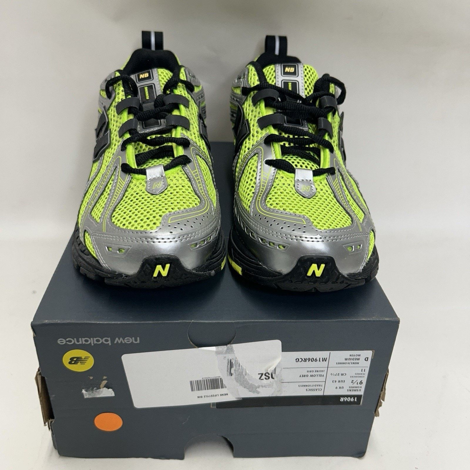 New Balance New Balance 1906R “Volt Black Silver” M1906RCG Size US 9.5 / EU 42-43 - 2 Thumbnail