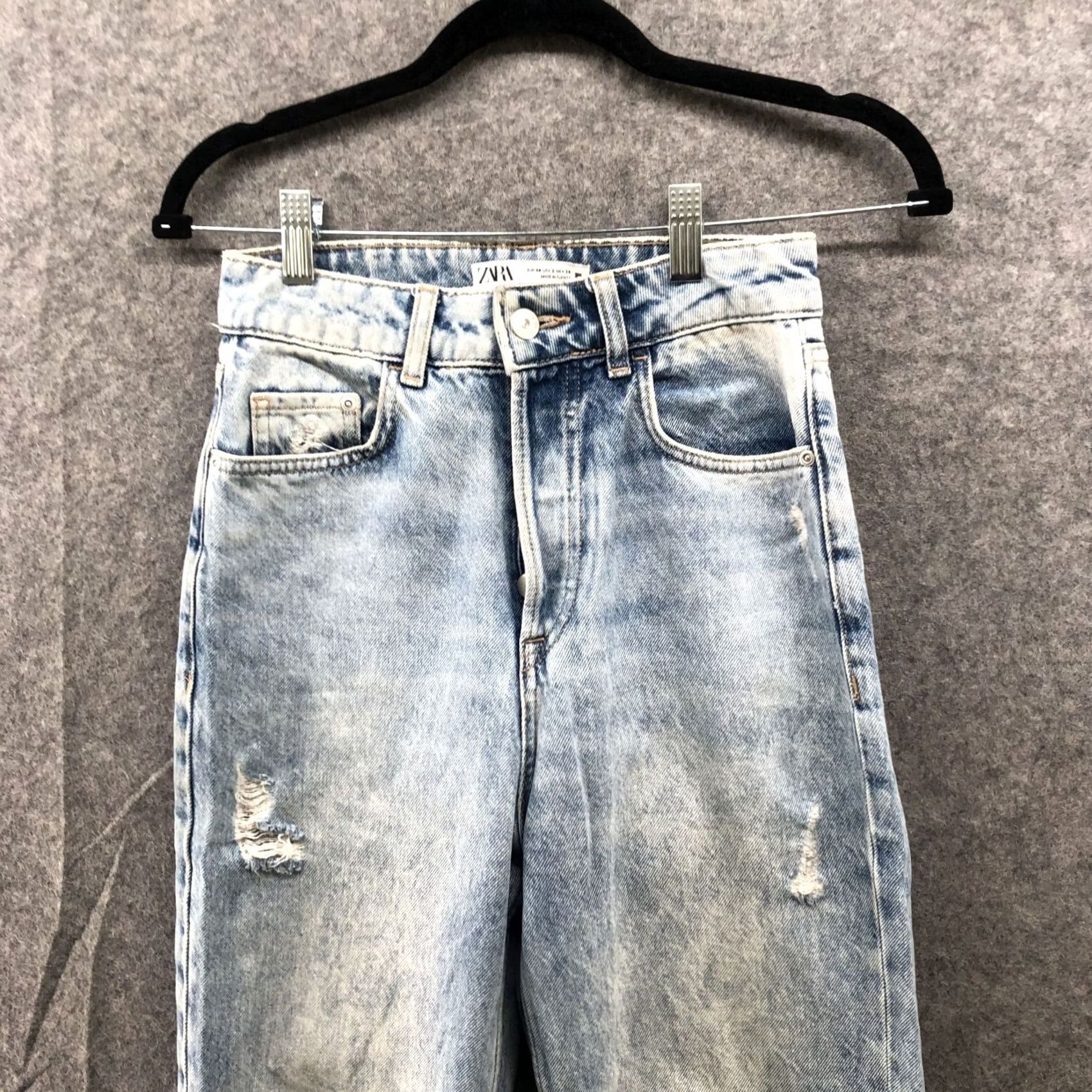 Zara Zara High Waisted Mom Jean Womens Size 2 Light Wash Blue Distressed Raw Hem Jeans Size 26" / US 2 / IT 38 - 3 Thumbnail