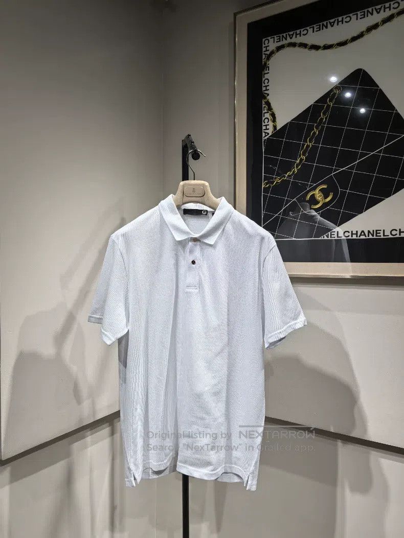 Givenchy Givenchy New Classic Gold Button Mens Short Sleeve Polo Size US L / EU 52-54 / 3 - 1 Thumbnail