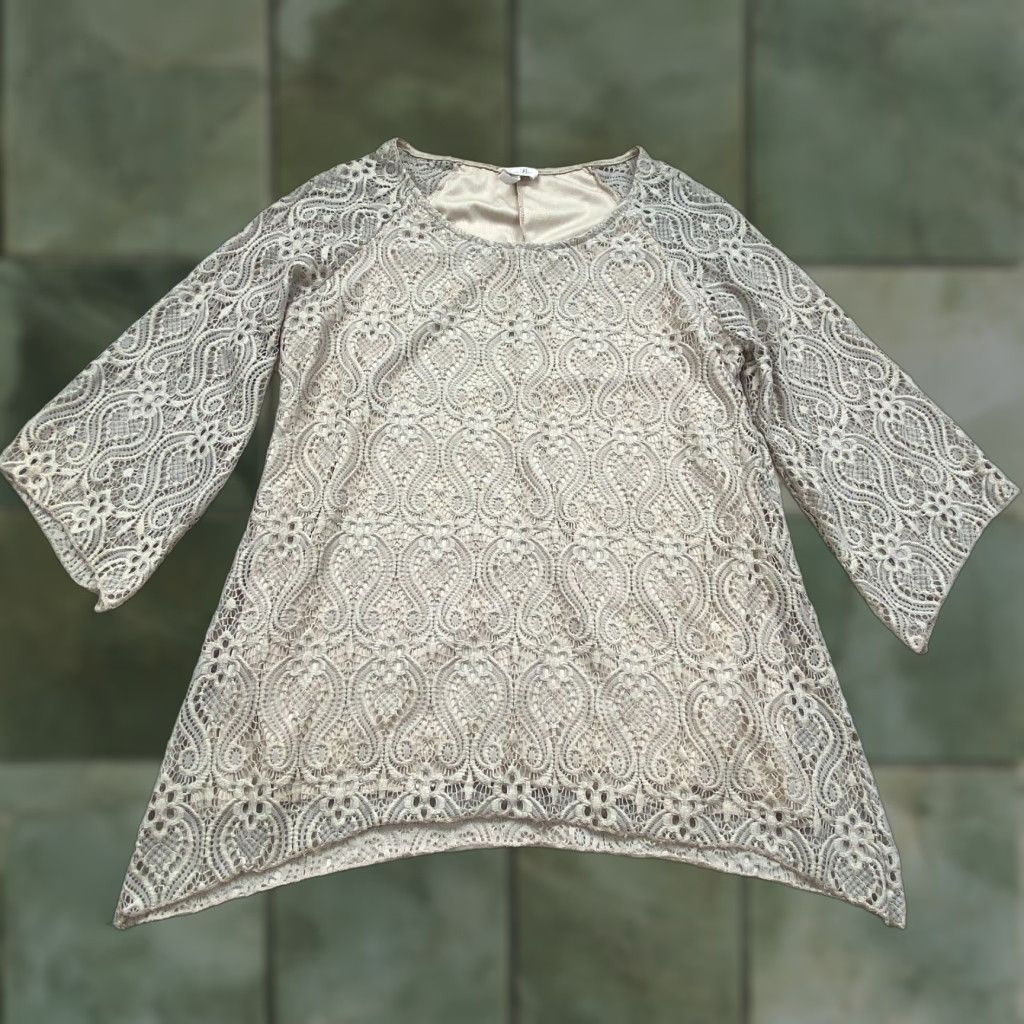 Vintage Brittany Black Womens Beige Lace 3/4 Sleeve Blouse Small Regular Fit Size S / US 4 / IT 40 - 1 Thumbnail