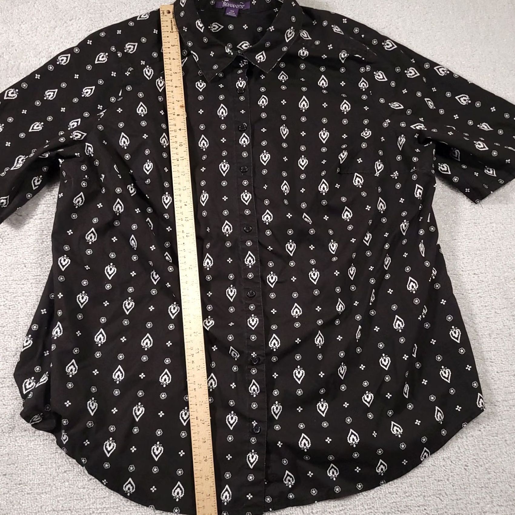 Vintage Roaman's Button-Up Shirt Women's 26W Black Floral Short Sleeve Collared Casual Size 4XL / US 24-26 - 7 Thumbnail