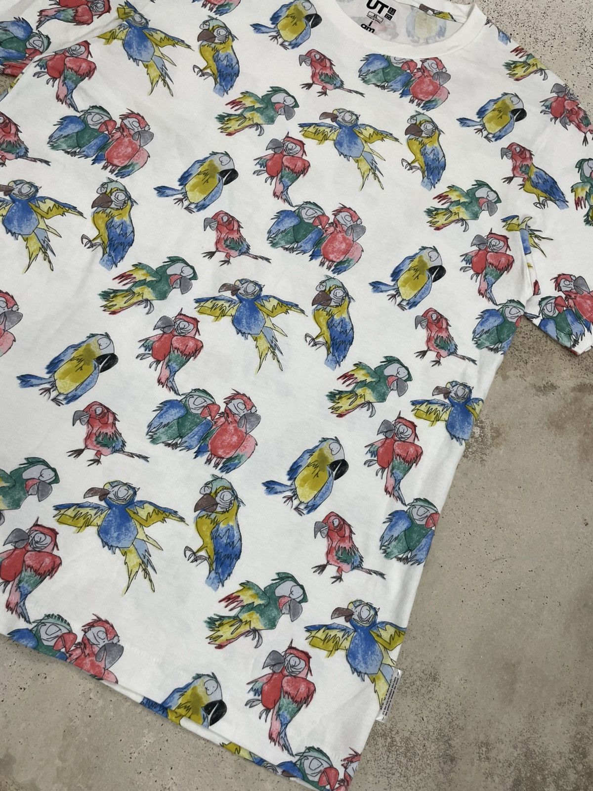 Icecream × Pharrell × Uniqlo I AM Other Pharrel Parrot Uniqlo Collaboration Limited Tee Size US XL / EU 56 / 4 - 5 Thumbnail