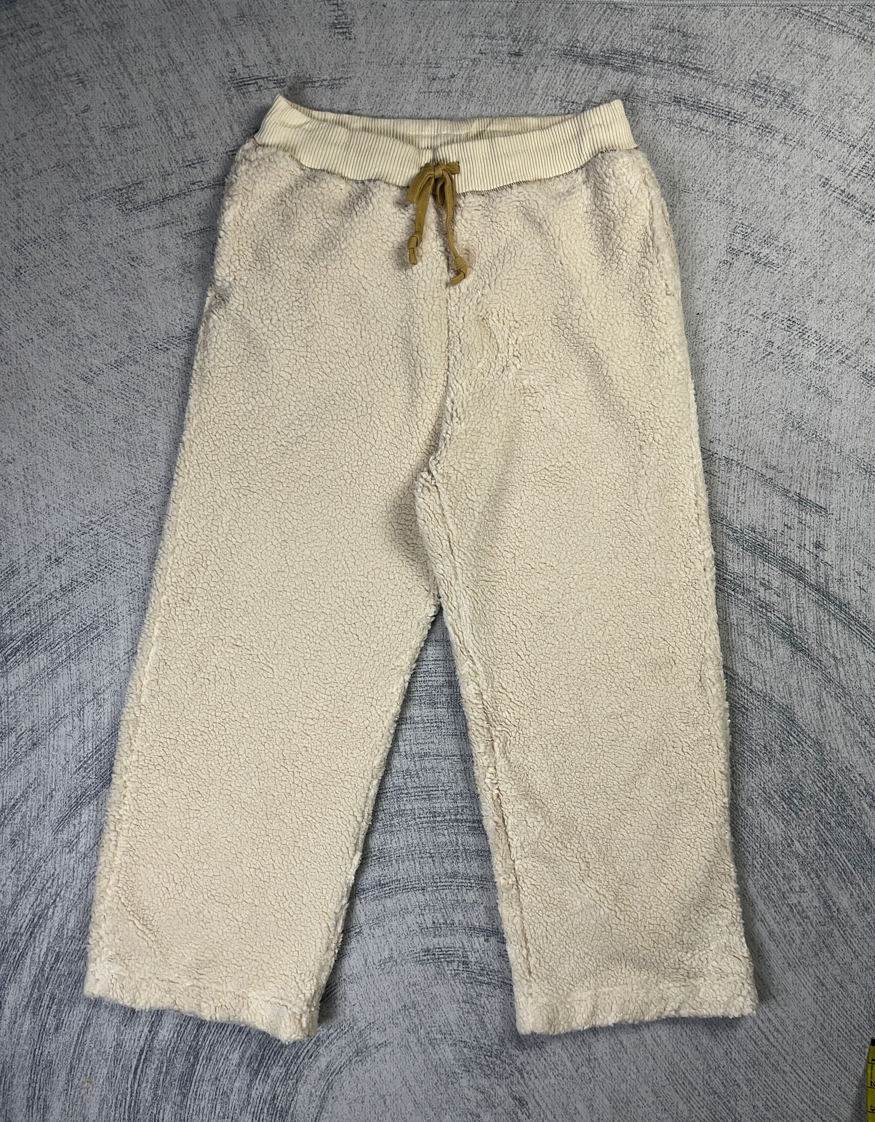 Japanese Brand J.W. Anderson X Uniqlo Fleece Sweatpants XL Size US 34 / EU 50 - 1 Thumbnail