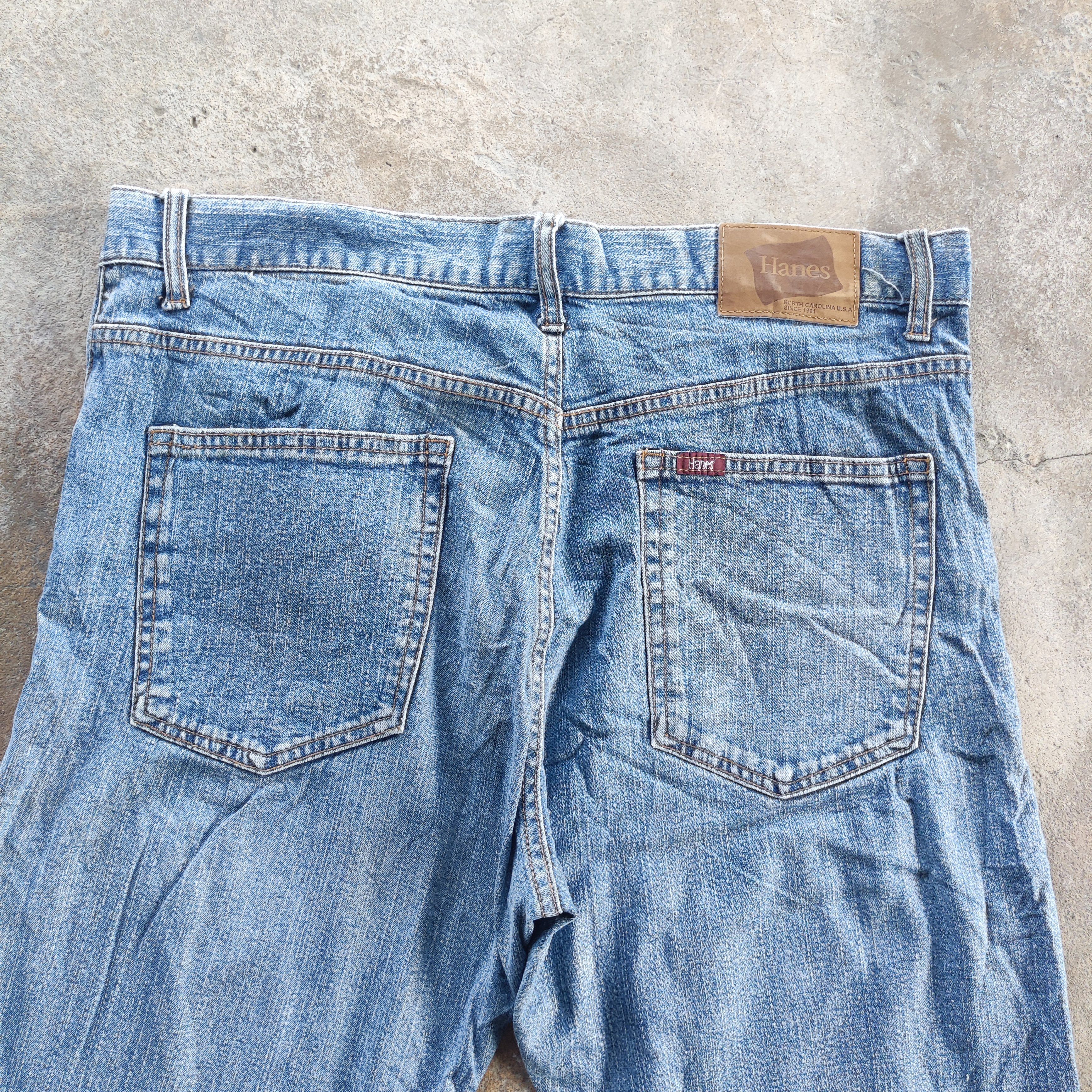 Hanes Vintage Hanes Brand Jeans Faded Pants W37 Size US 37 - 8 Thumbnail