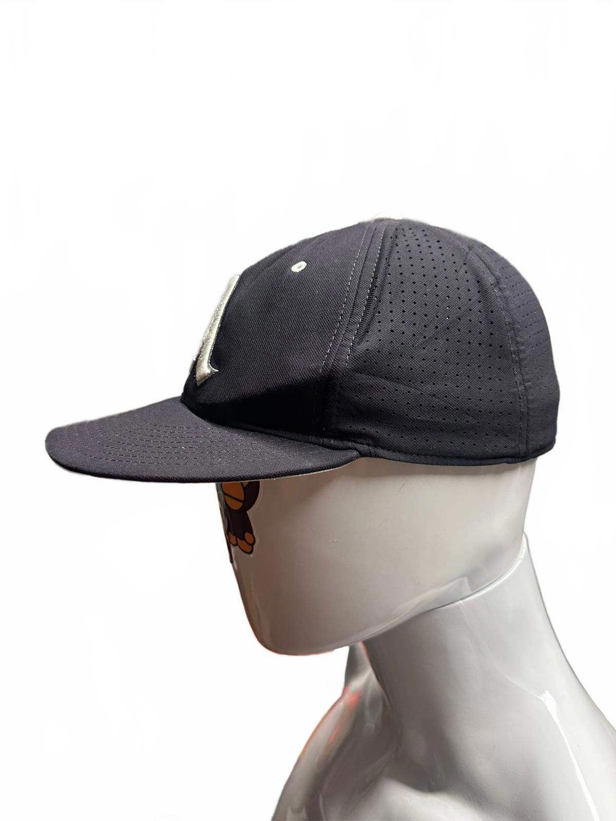 Designer Stylish Black Snapback Cap with White Lettering Size ONE SIZE - 3 Thumbnail