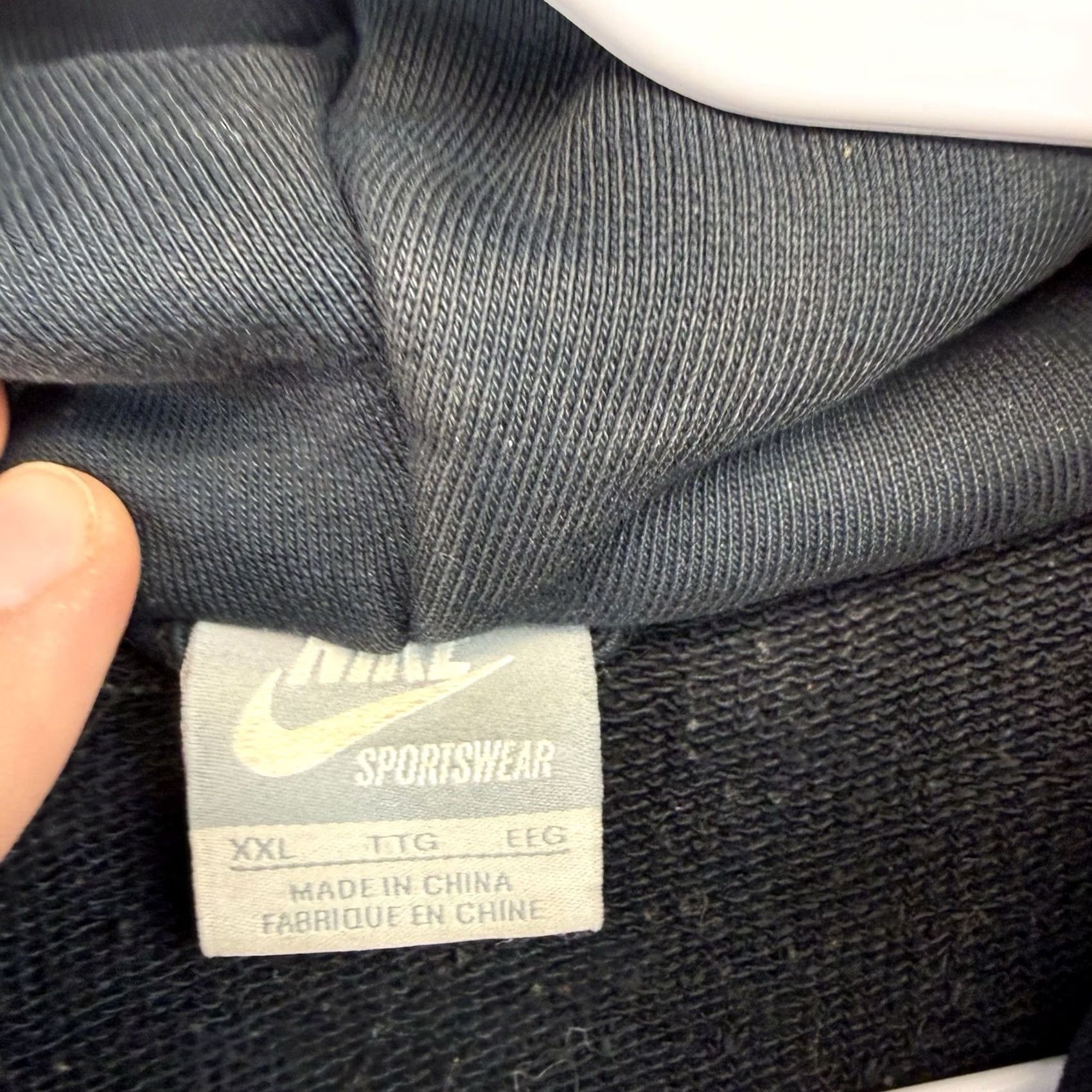 Nike VINTAGE Nike Full Zip Hoodie Black Silver Tag Embroidered XXL Hoodie Men Size US XXL / EU 58 / 5 - 4 Thumbnail