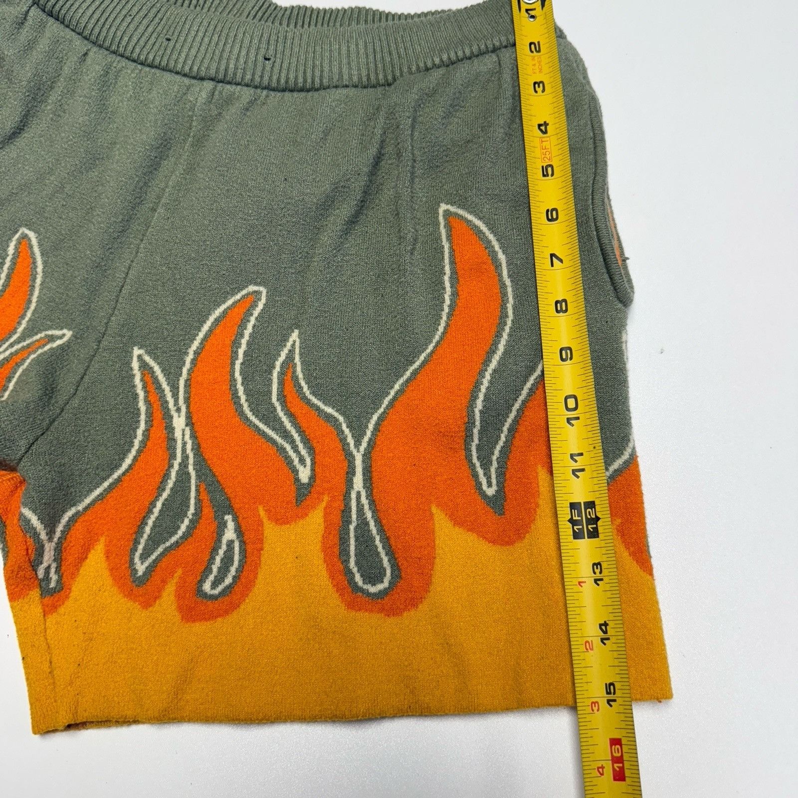 Other Rebel Minds Fleece Flame Shorts Mens Size 29x5 Faded Green Size US 29 - 14 Thumbnail
