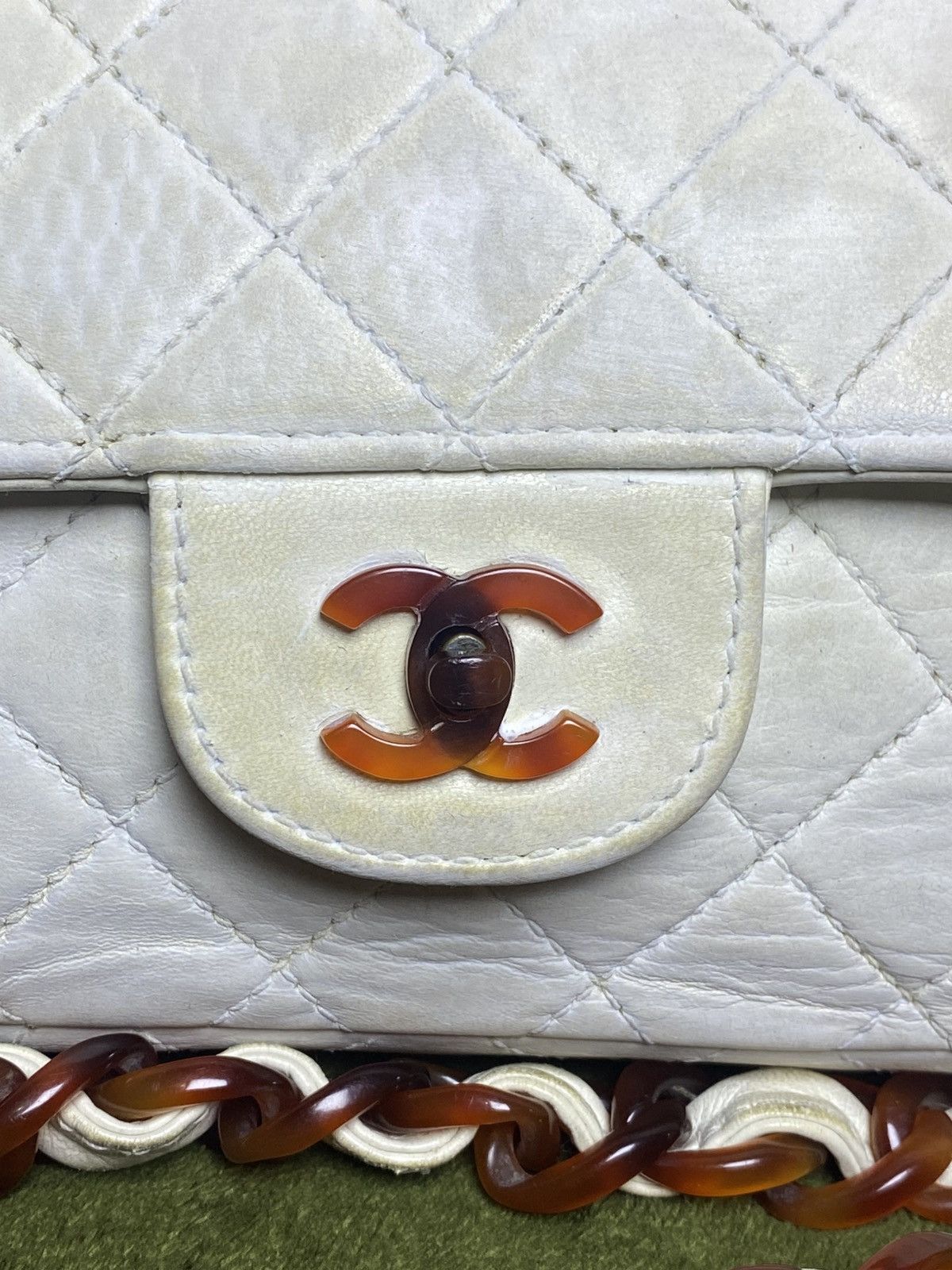 Chanel Chanel Matelasse Turn Lock Shoulder Bag Size ONE SIZE - 3 Thumbnail