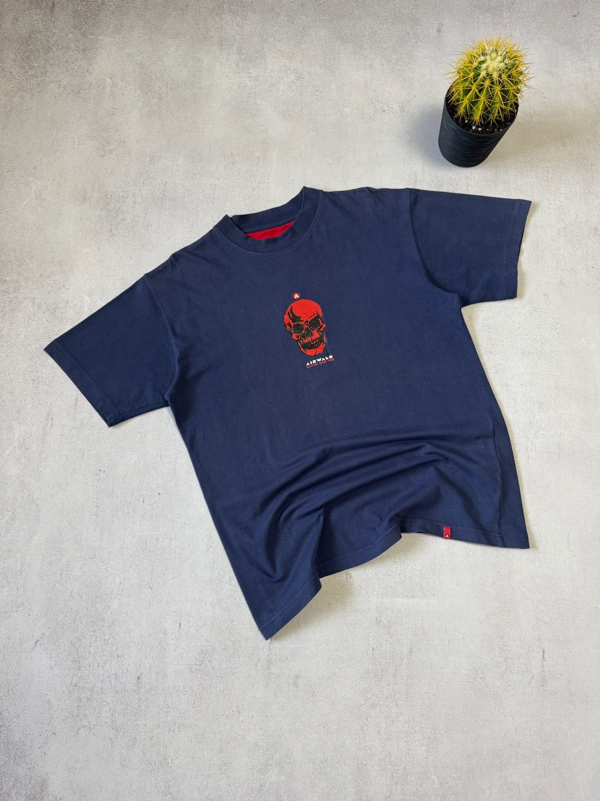 Airwalk × Japanese Brand × Vintage Vintage 90s Airwalk Skateboards T Shirt Tee Skull Rare Y2K Size US L / EU 52-54 / 3 - 1 Thumbnail