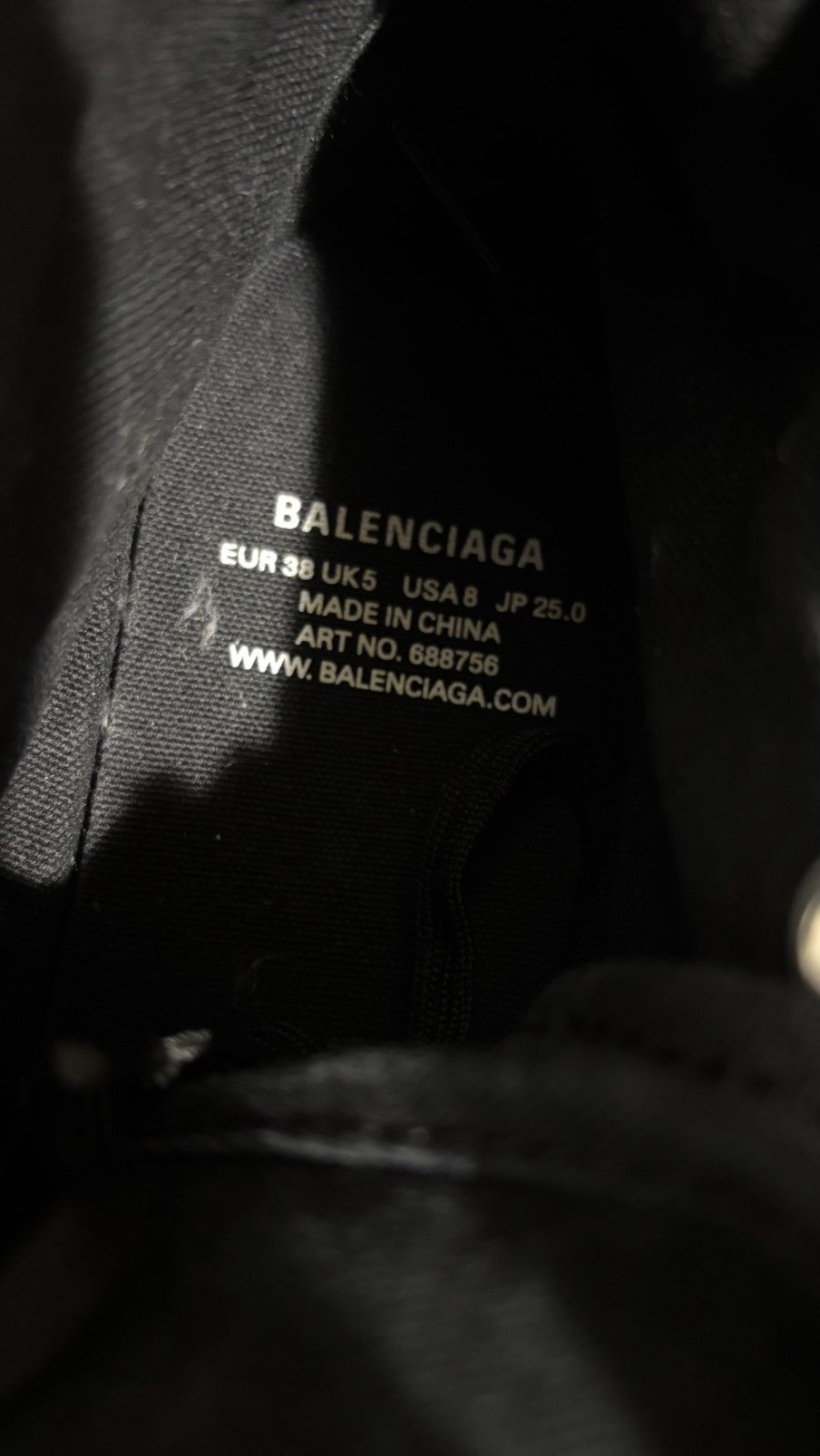 Balenciaga Balenciaga Distressed Pierced Paris Sneaker Size US 9 / EU 42 - 11 Thumbnail
