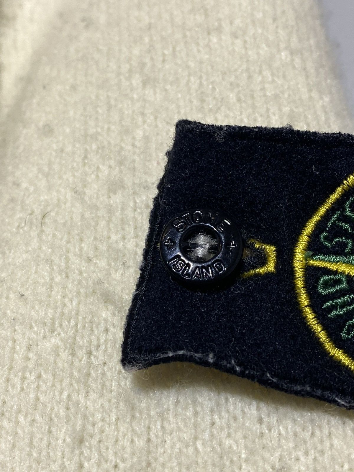 Stone Island Vintage Stone Island Wool Creamy Sweater Rare Item Size US S / EU 44-46 / 1 - 12 Thumbnail