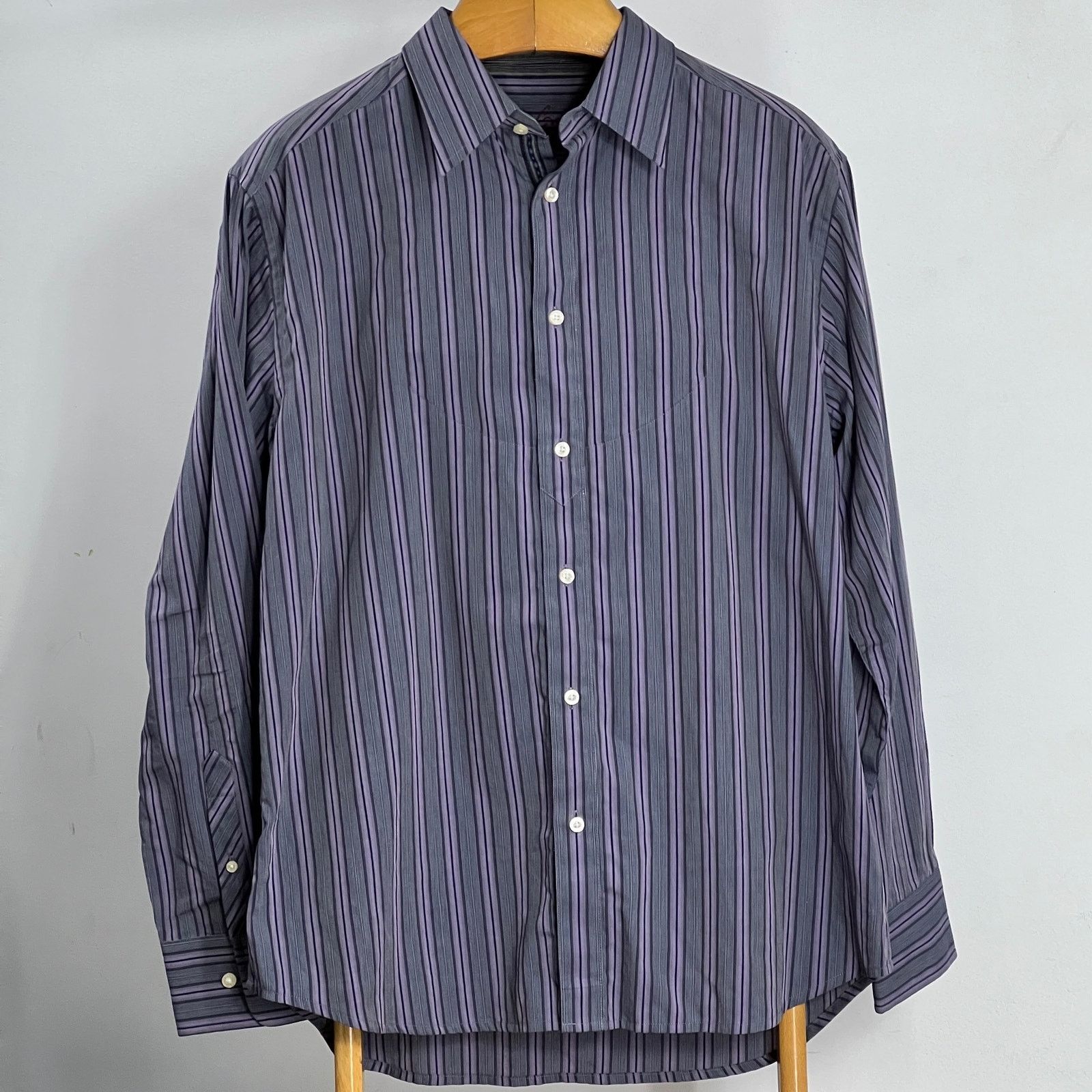 Robert Graham Robert Graham Mens Purple Gray Striped Flip Cuff Shirt Sz XL Size US XL / EU 56 / 4 - 6 Thumbnail
